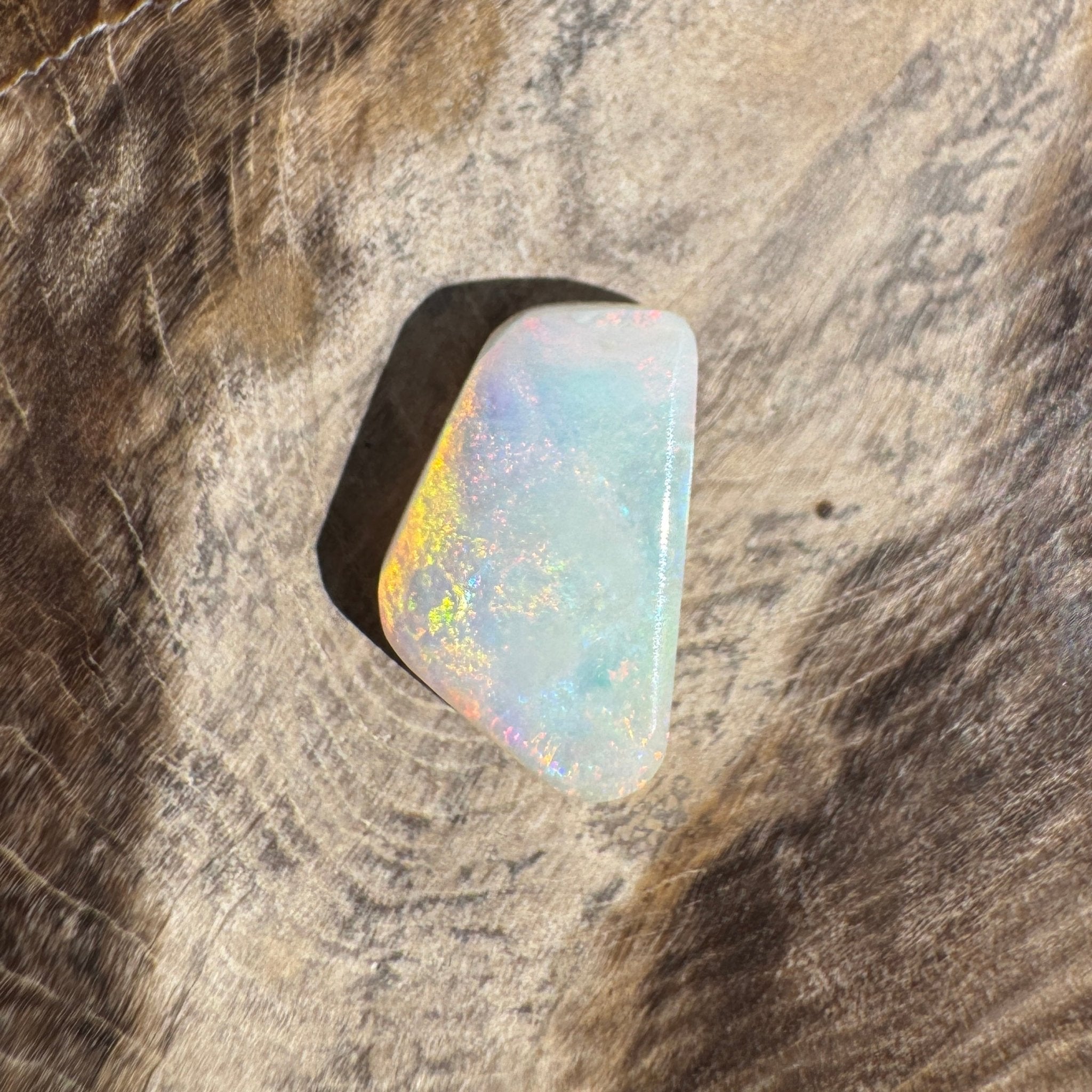 1.8ct Coober Pedy Opal | Solid Australian Opal | Hand-Cut