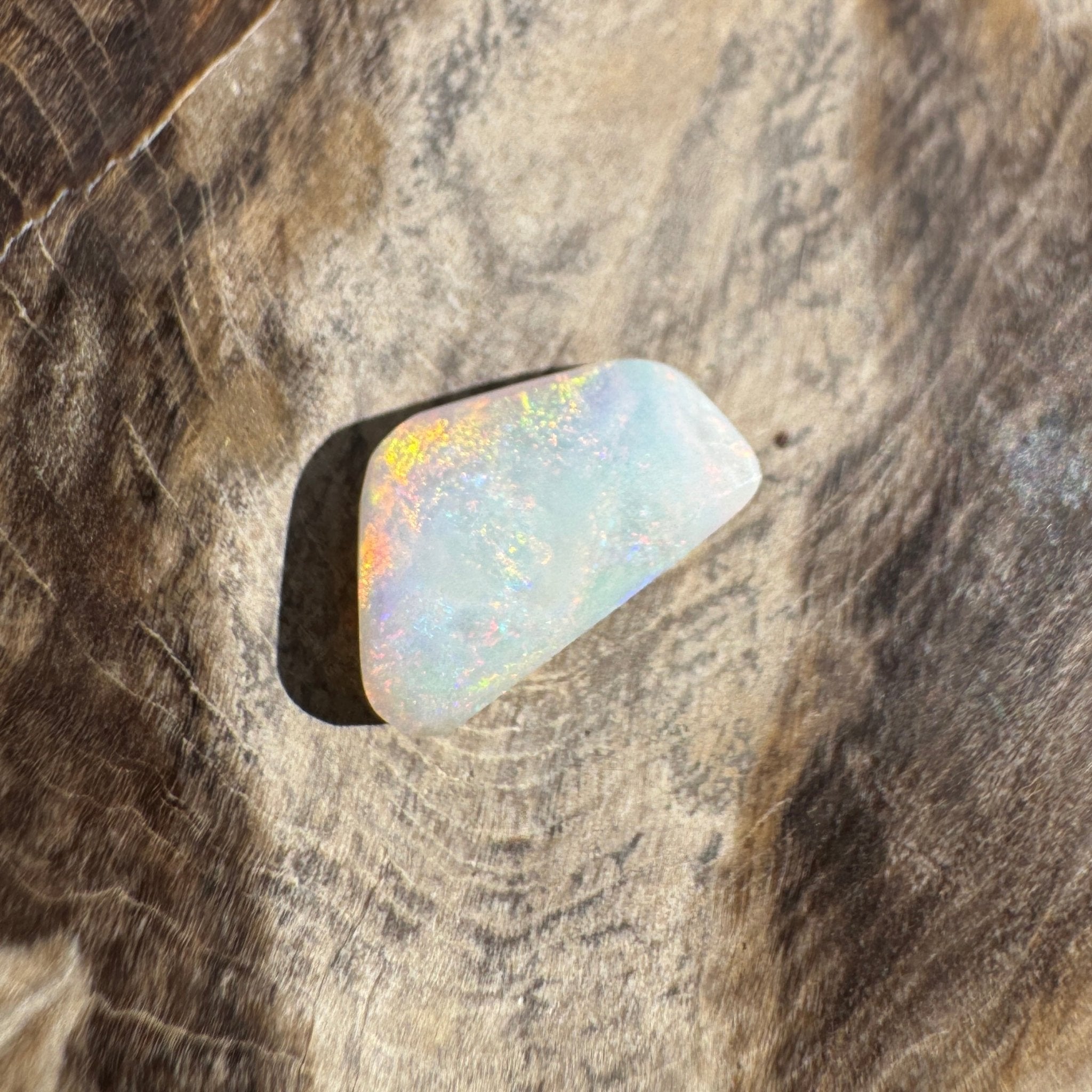 1.8ct Coober Pedy Opal | Solid Australian Opal | Hand-Cut