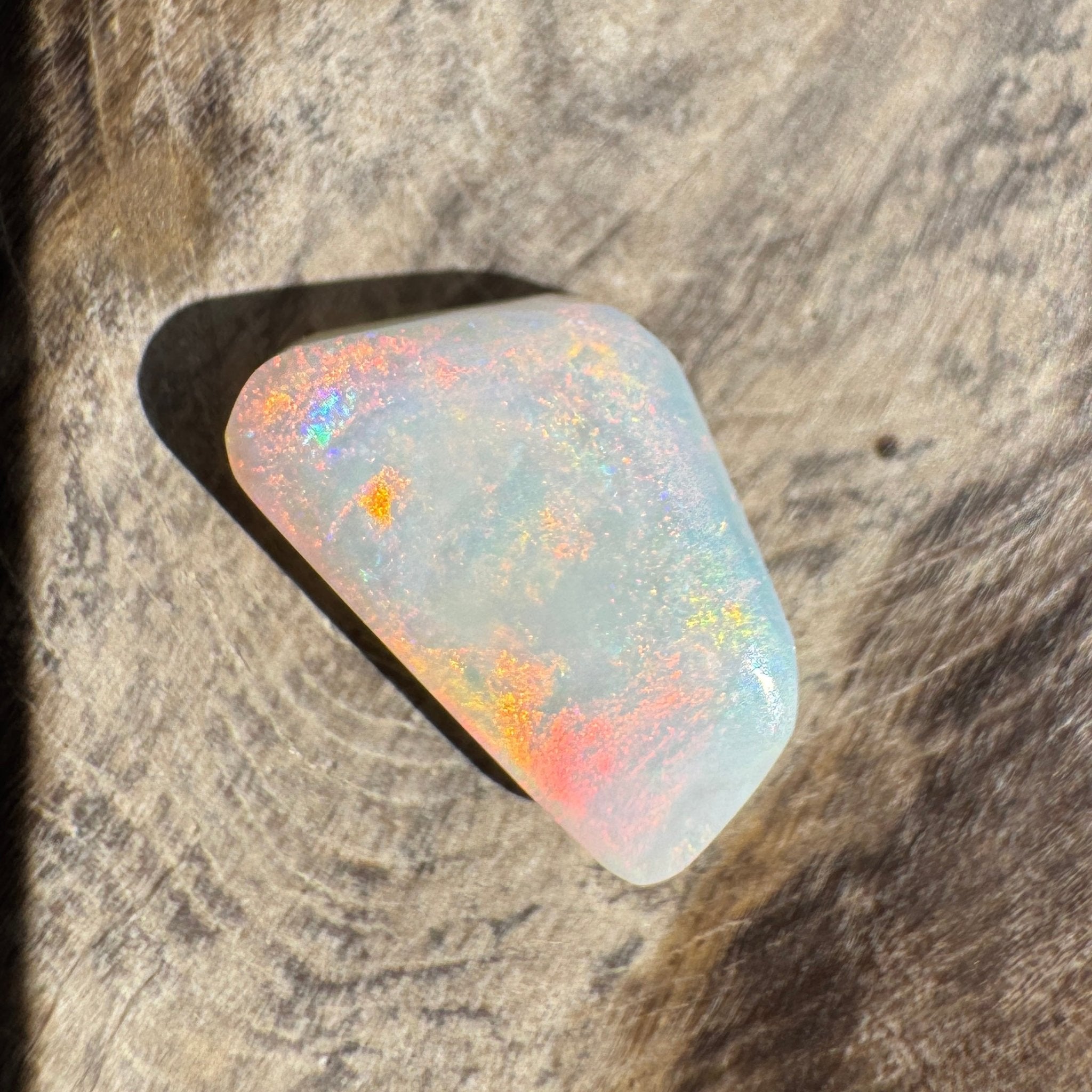 1.8ct Coober Pedy Opal | Solid Australian Opal | Hand-Cut