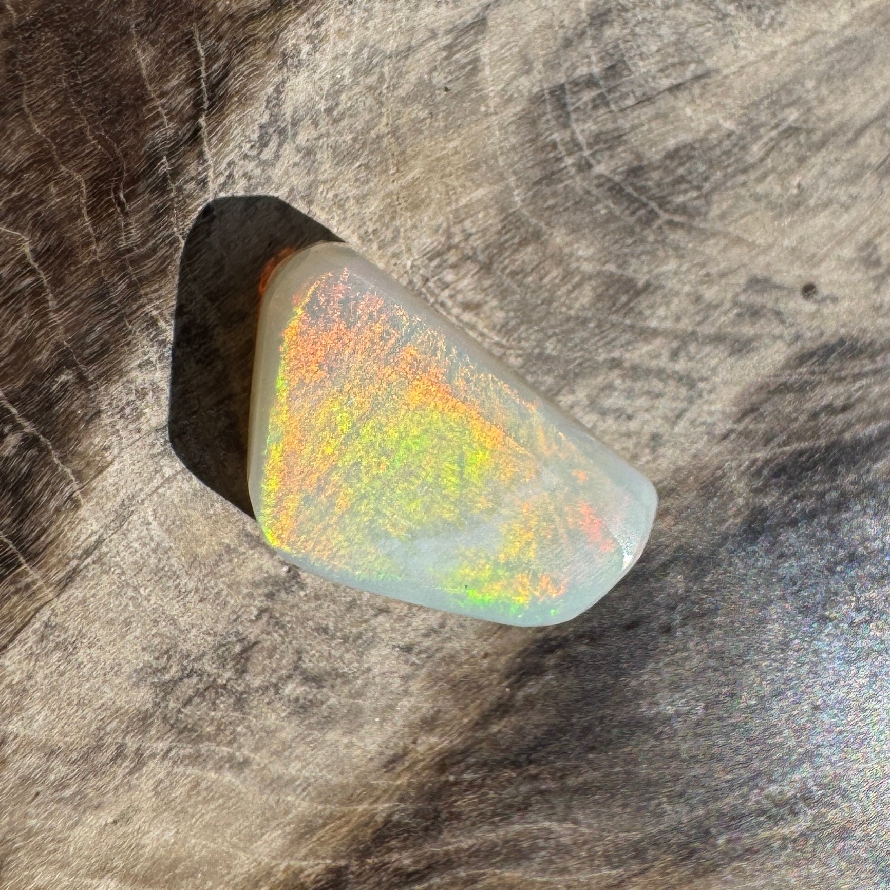 1.8ct Coober Pedy Opal | Solid Australian Opal | Hand-Cut