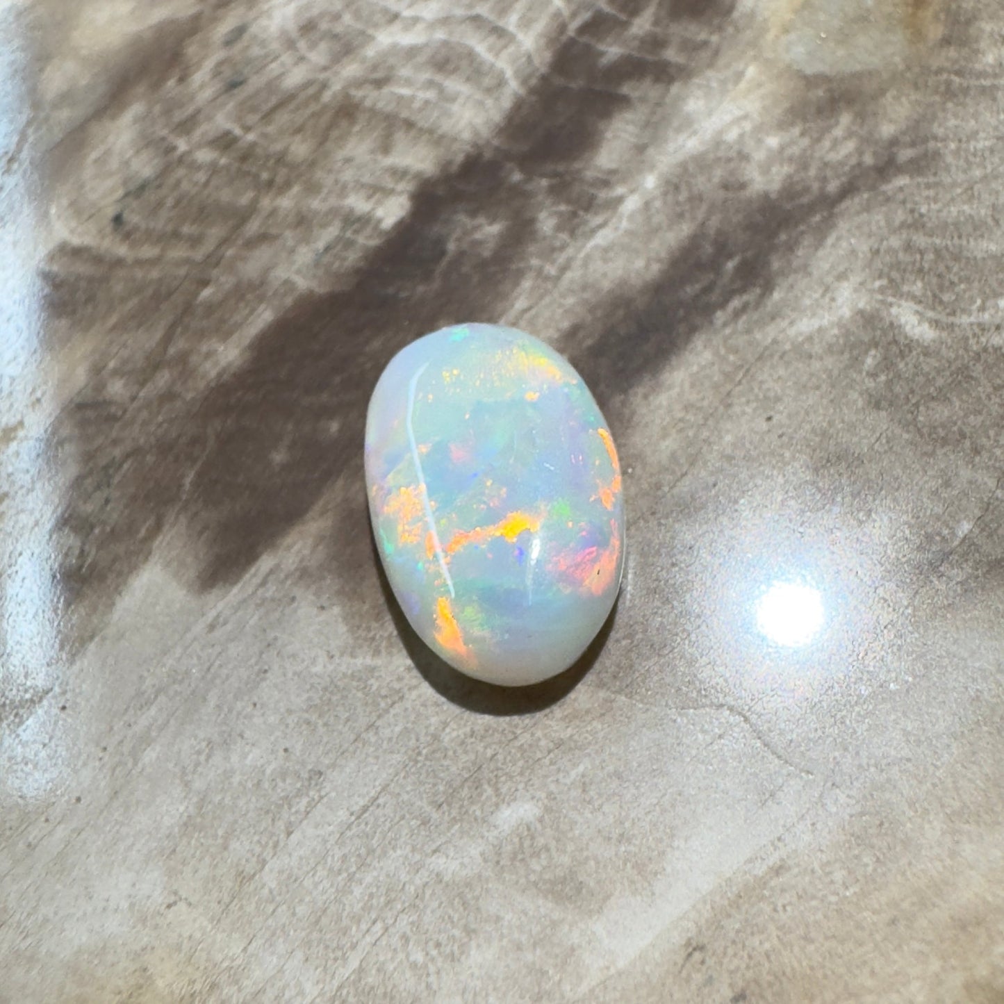 1.8ct Hand - Cut Solid Lightning Ridge Opal