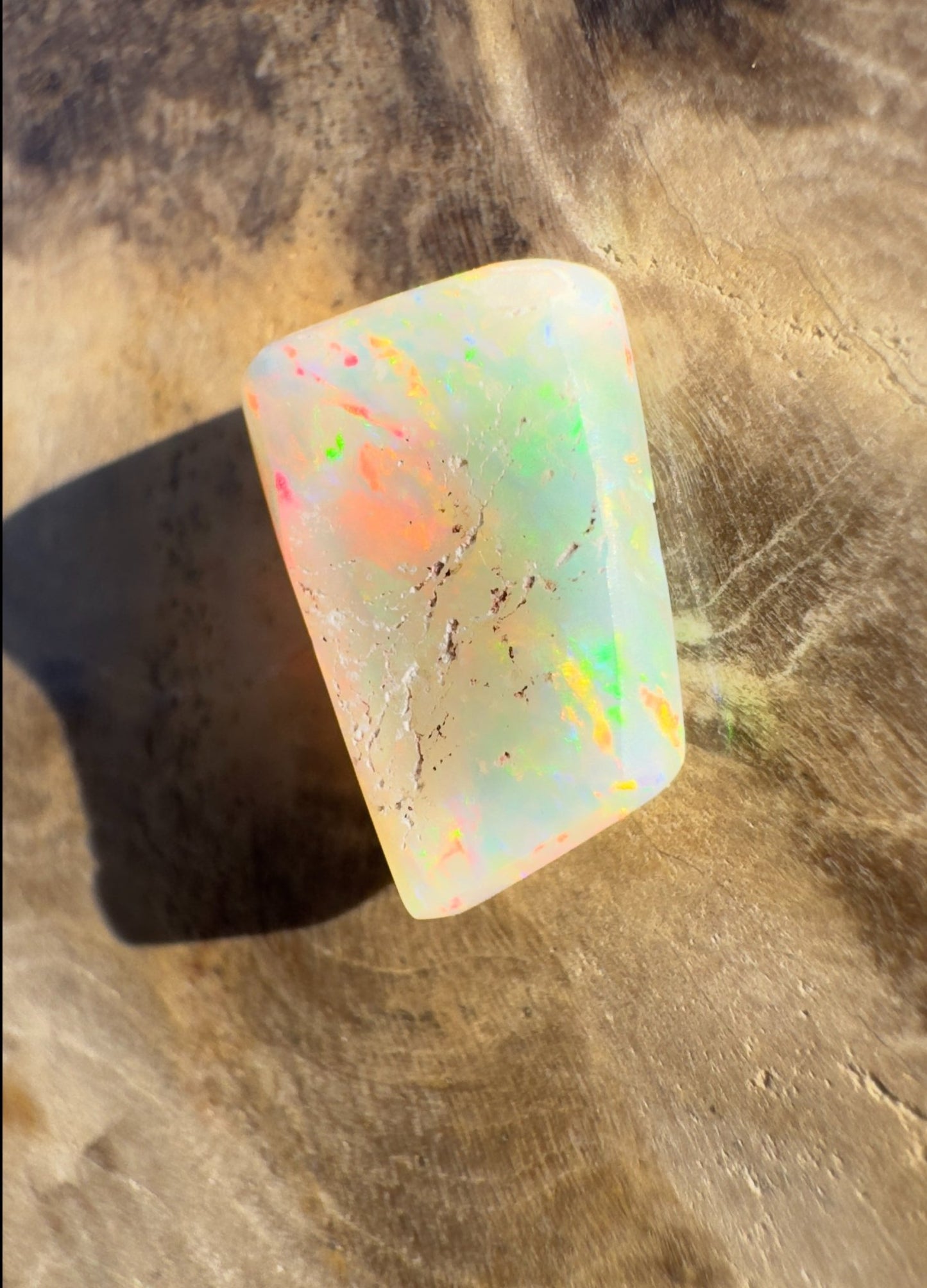 1.8ct Hand - Cut Solid Lightning Ridge Opal