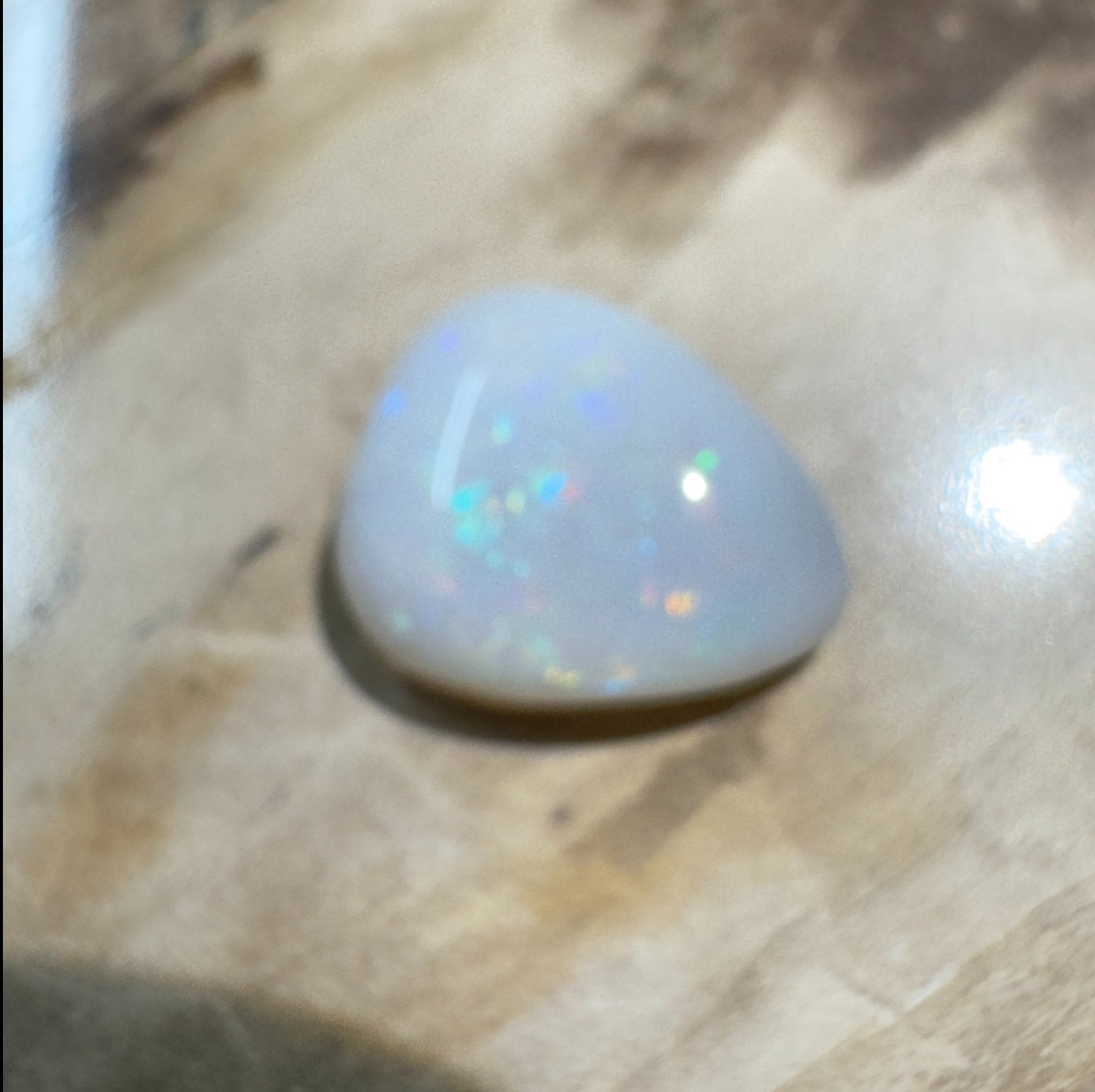 1.9ct Hand - Cut Solid Lightning Ridge Opal