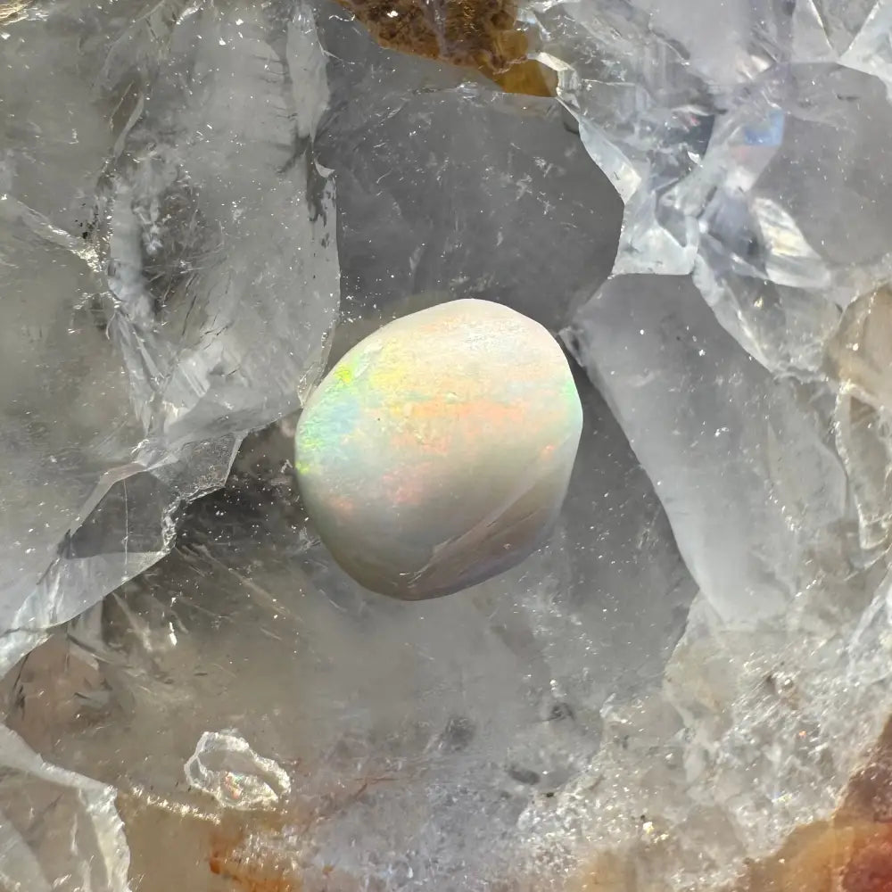 2 x Hand-cut Lightning Ridge Opals 2.5ct total weight