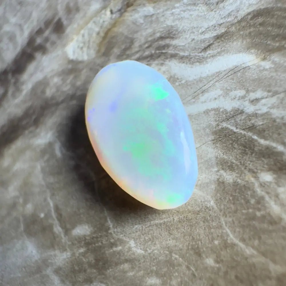 2.0ct Coober Pedy Opal Solid Hand - Cut