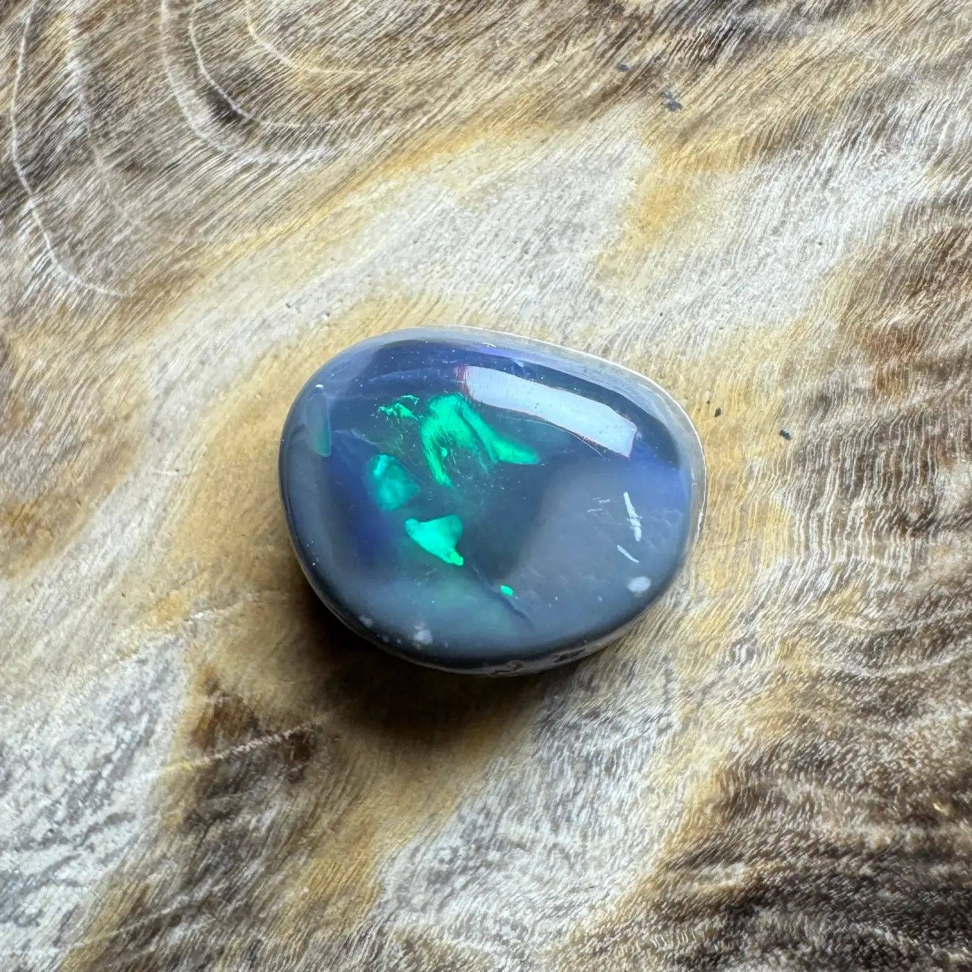 2.0ct Hand - Cut Solid Lightning Ridge Semi Black Opal