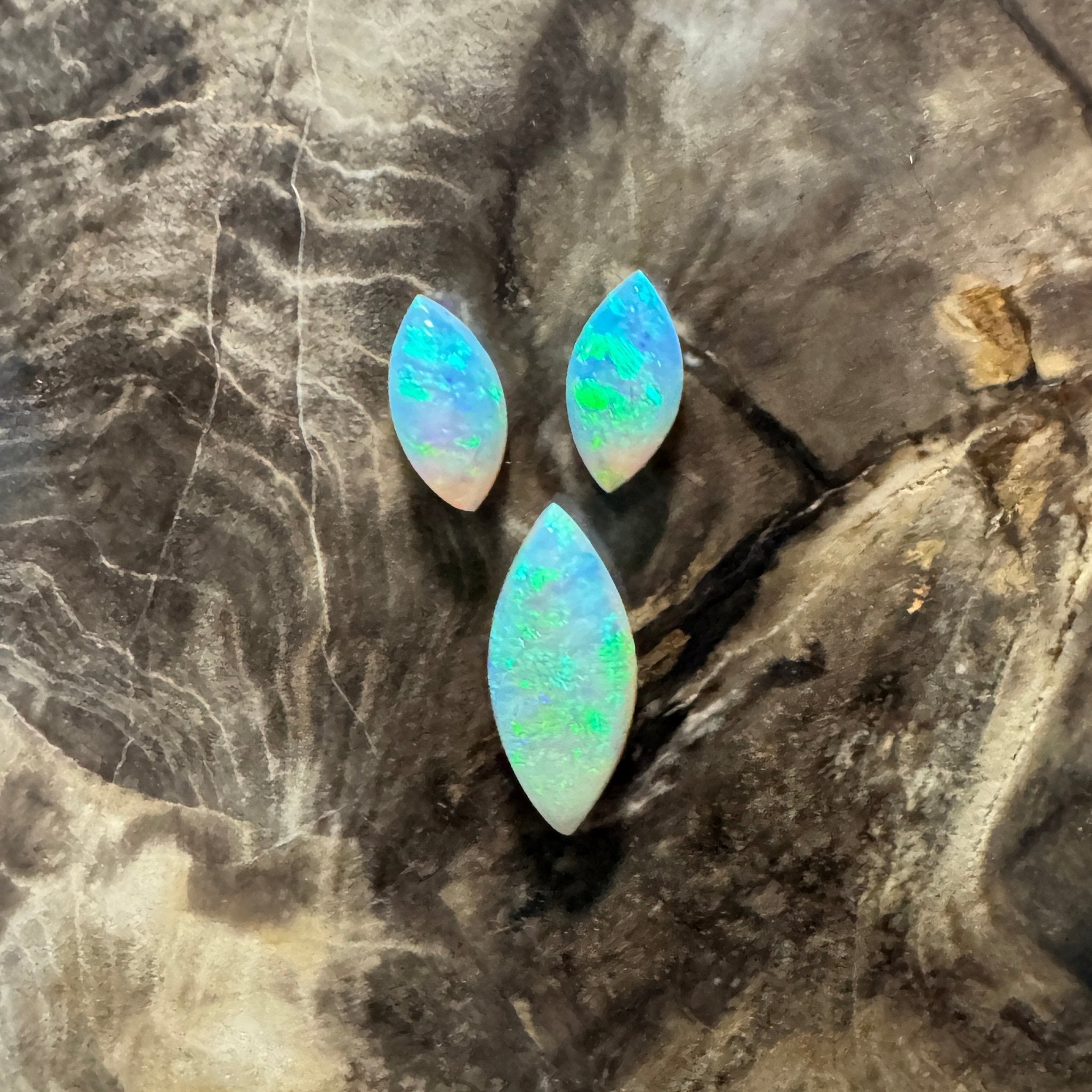 2.1ct Hand - cut Solid Coober Pedy Crystal Opal Parcel