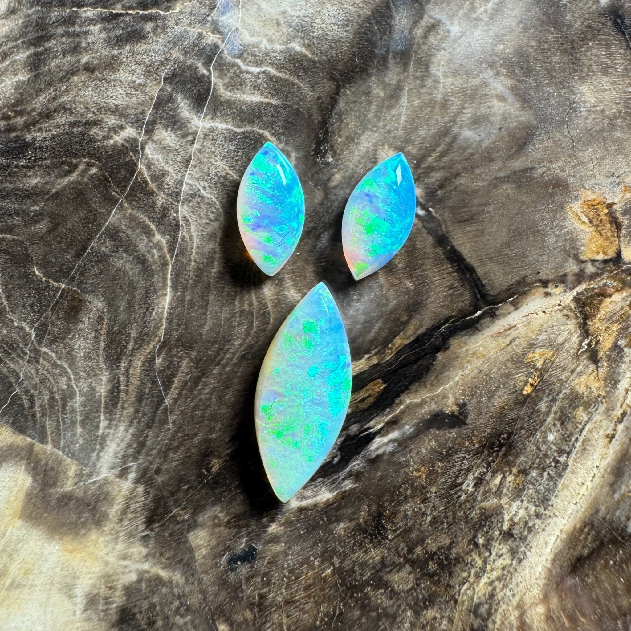 2.1ct Hand - cut Solid Coober Pedy Crystal Opal Parcel