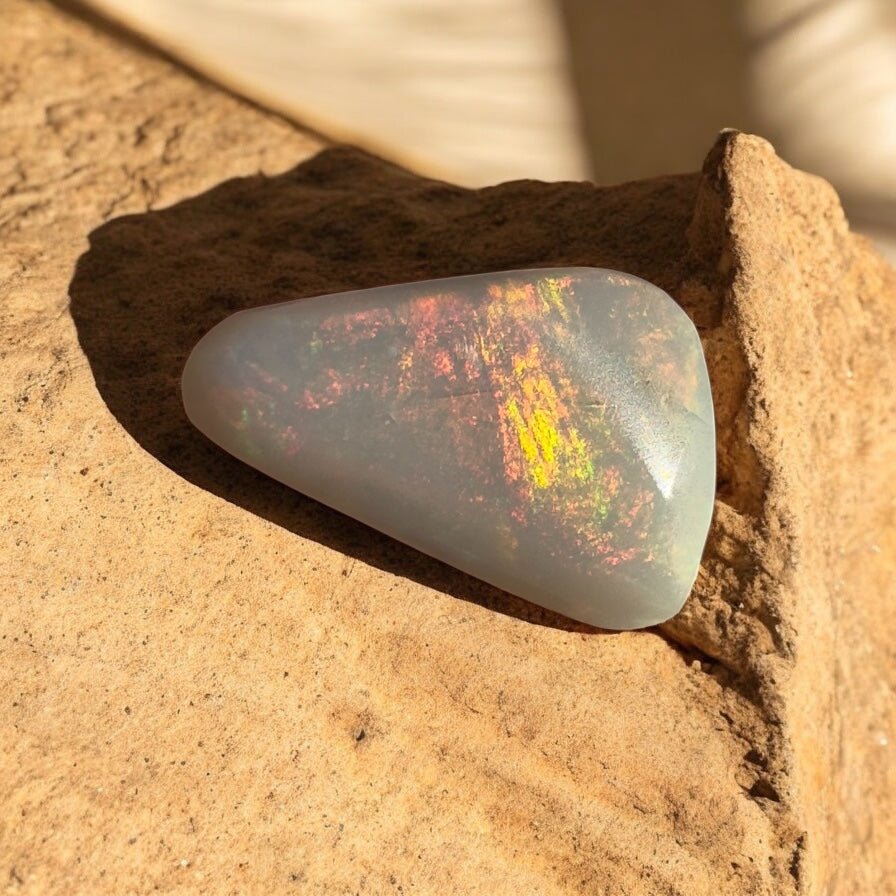 2.2ct Hand - Cut Solid Coober Pedy Opal