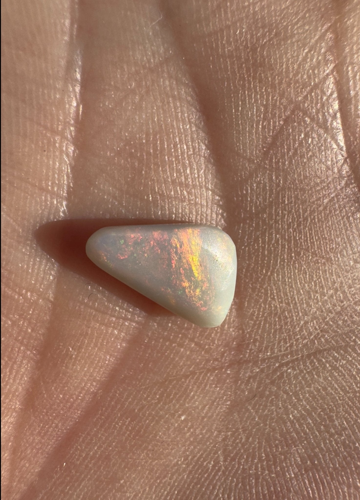 2.2ct Hand - Cut Solid Coober Pedy Opal