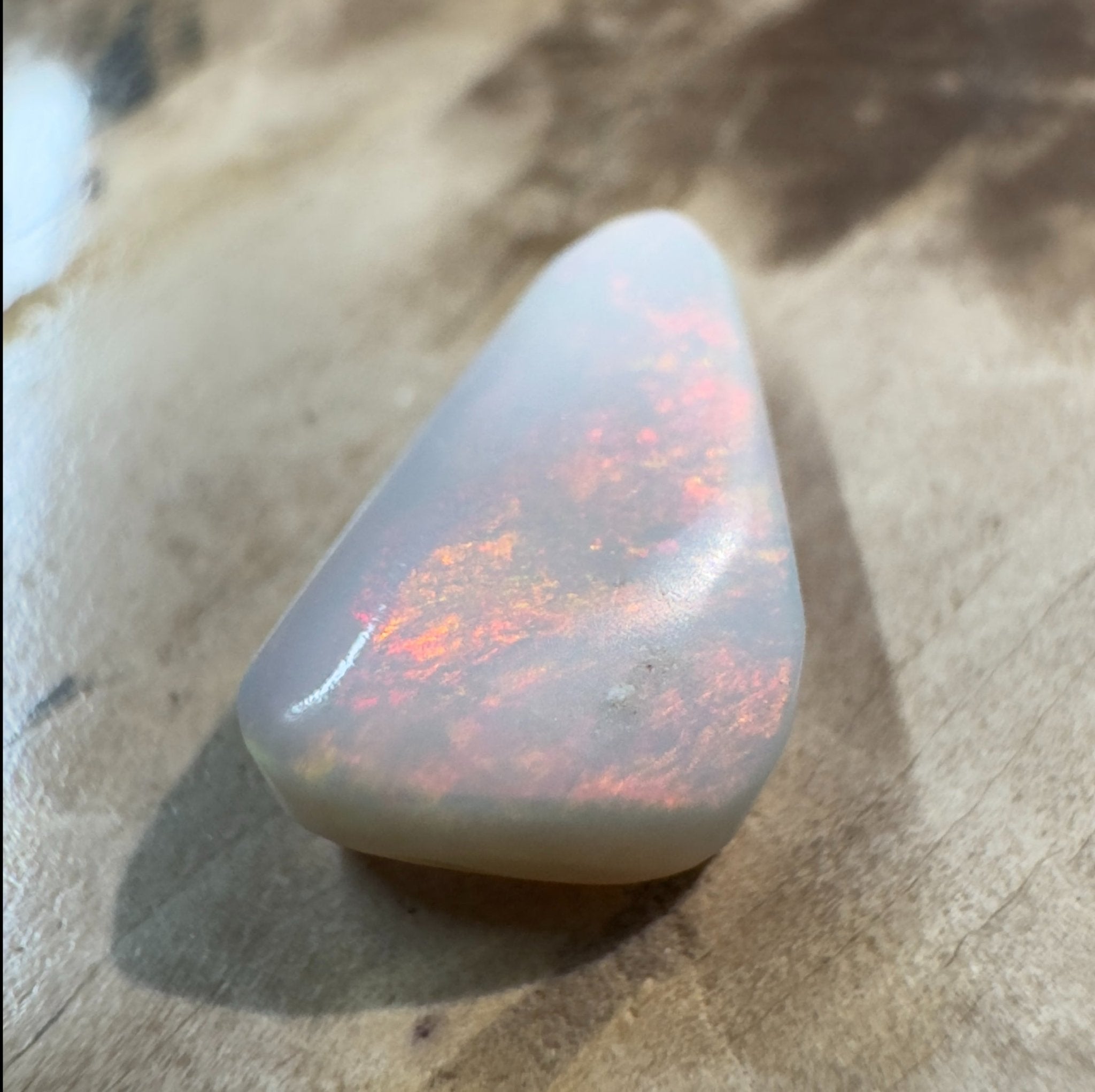 2.2ct Hand - Cut Solid Coober Pedy Opal