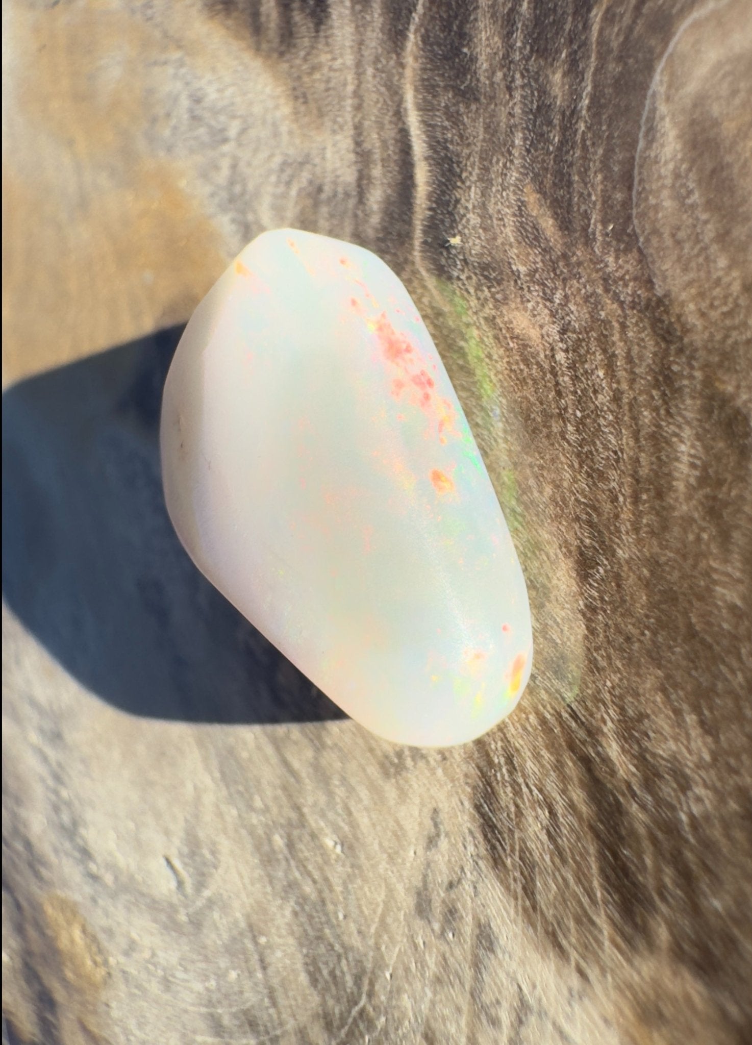 2.2ct Hand - Cut Solid Coober Pedy Opal