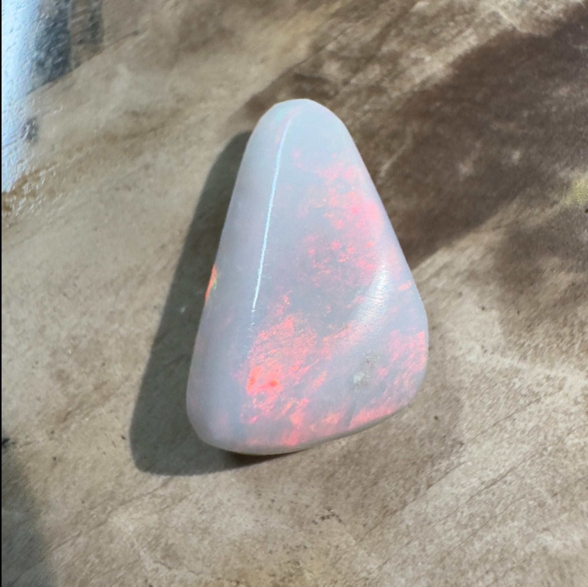 2.2ct Hand - Cut Solid Coober Pedy Opal