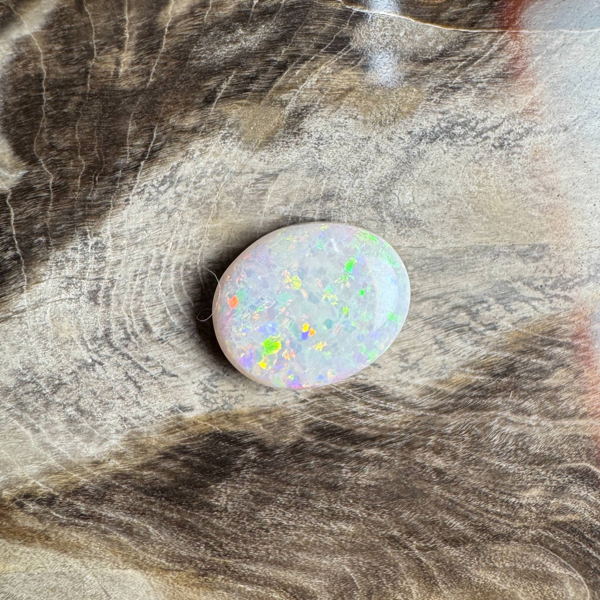 2.2ct Hand - cut Solid Coober Pedy Opal