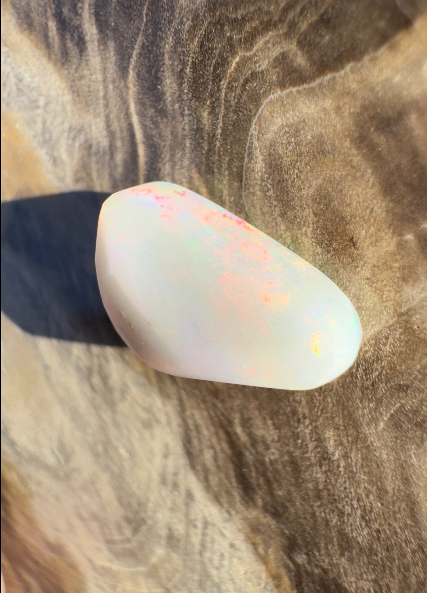 2.2ct Hand - Cut Solid Coober Pedy Opal