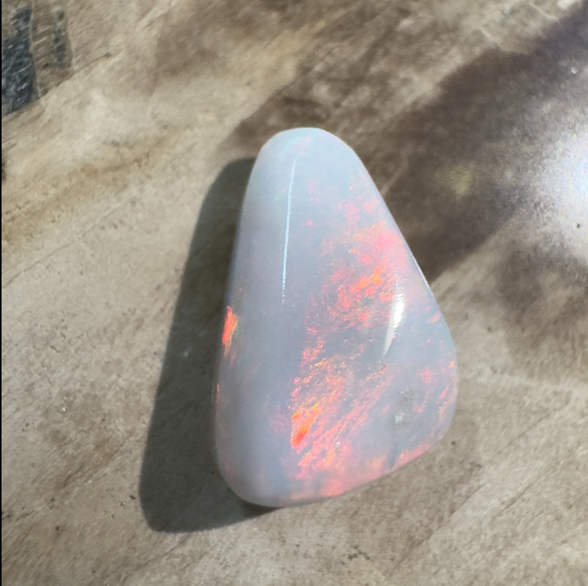 2.2ct Hand - Cut Solid Coober Pedy Opal