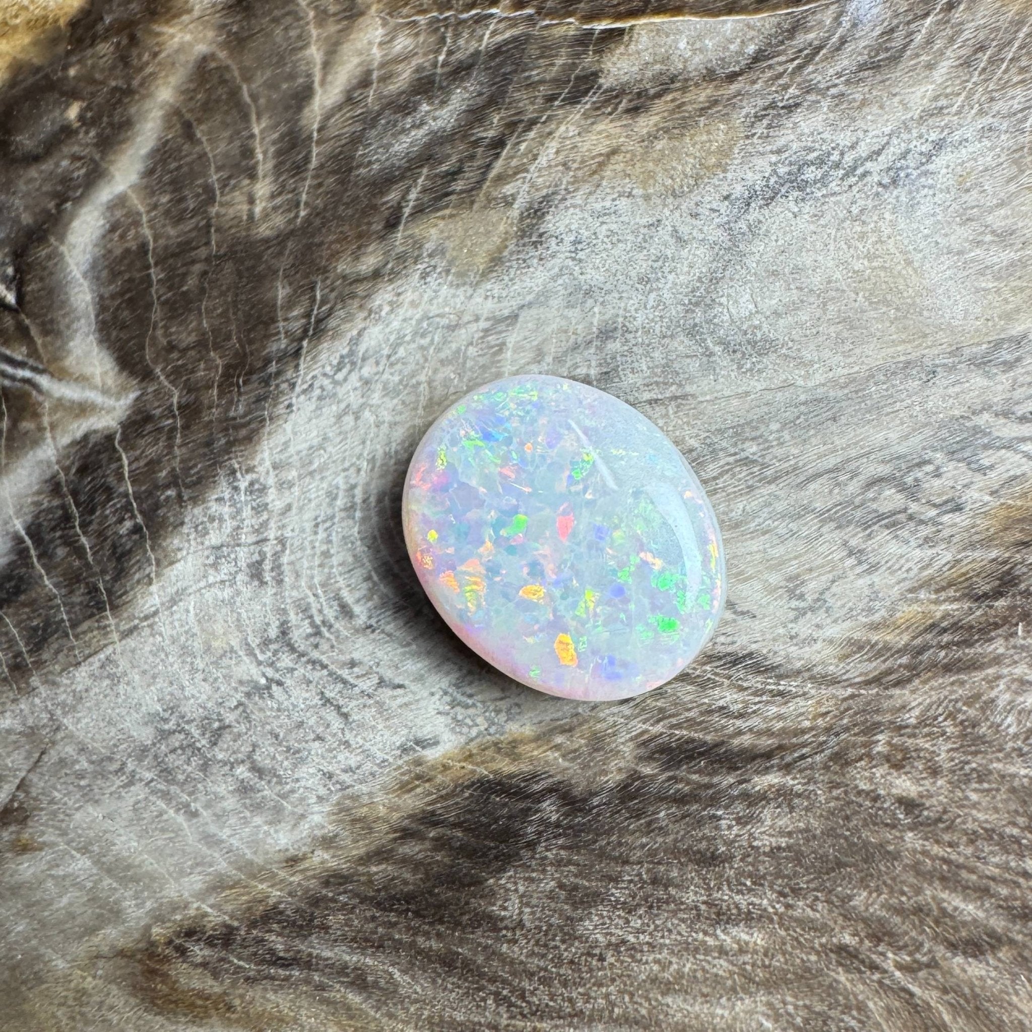 2.2ct Hand - cut Solid Coober Pedy Opal