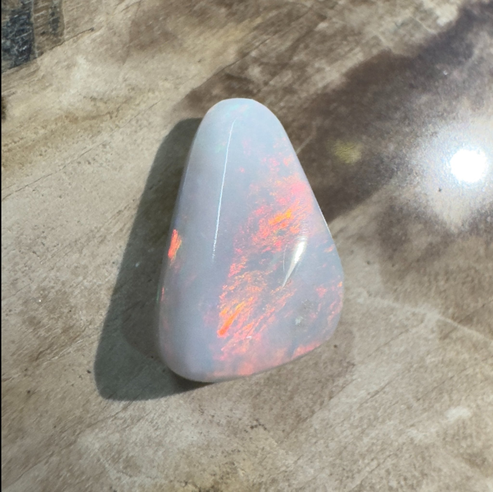 2.2ct Hand - Cut Solid Coober Pedy Opal