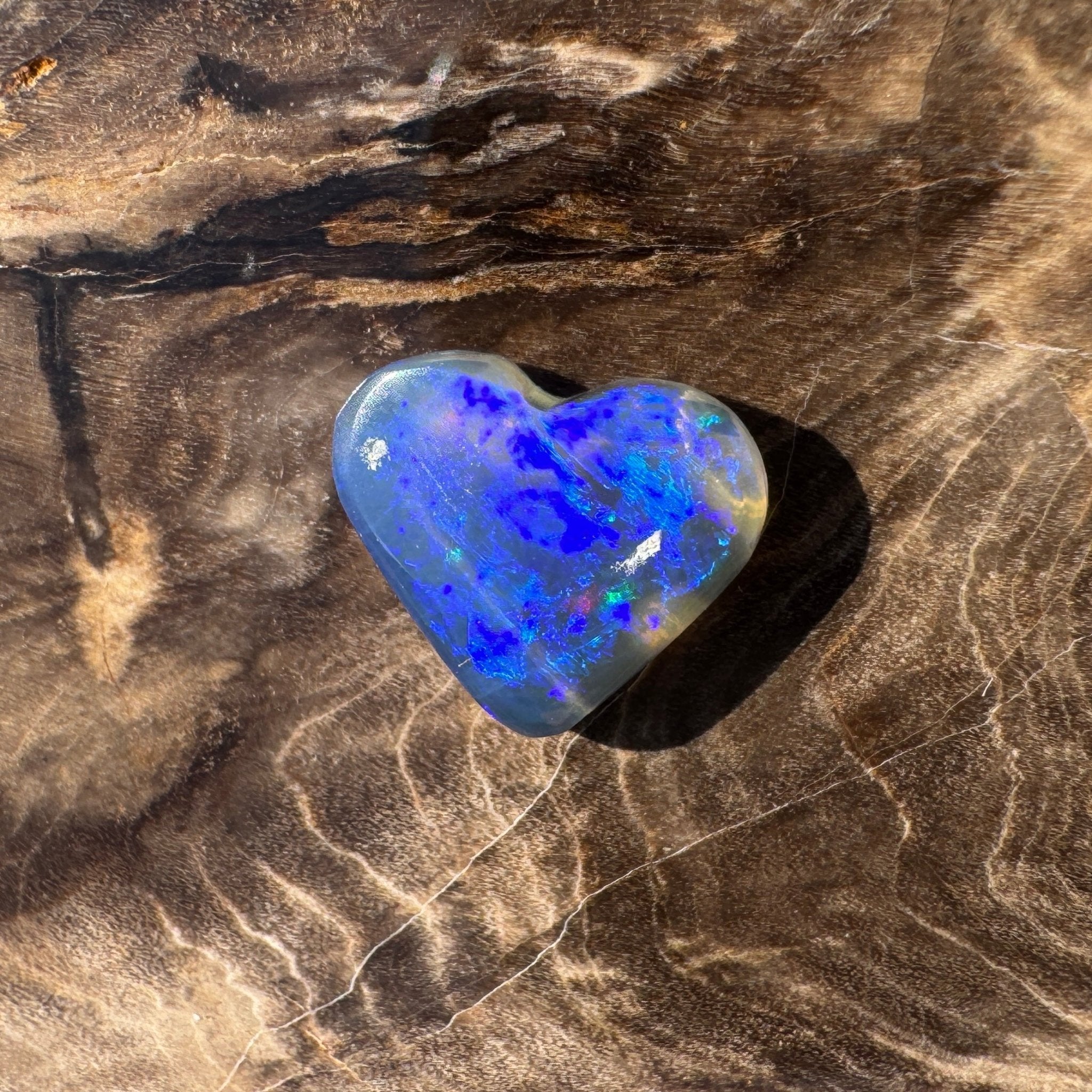 2.2ct Hand - cut Solid Lightning Ridge Semi Black Opal