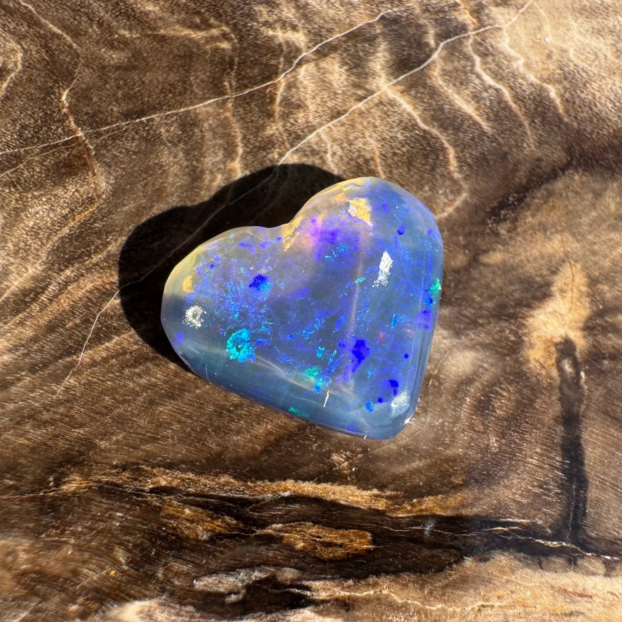 2.2ct Hand - cut Solid Lightning Ridge Semi Black Opal