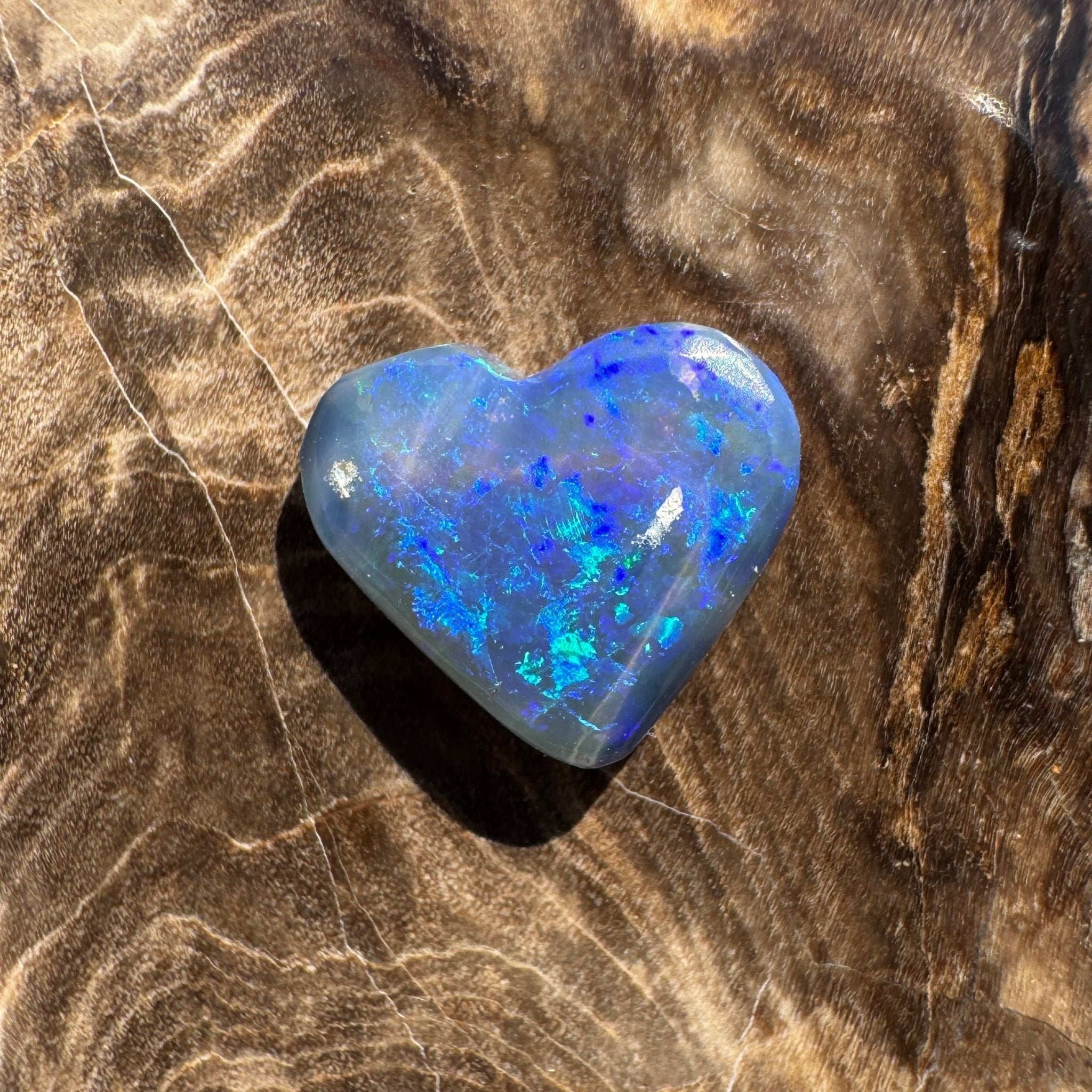2.2ct Hand - cut Solid Lightning Ridge Semi Black Opal