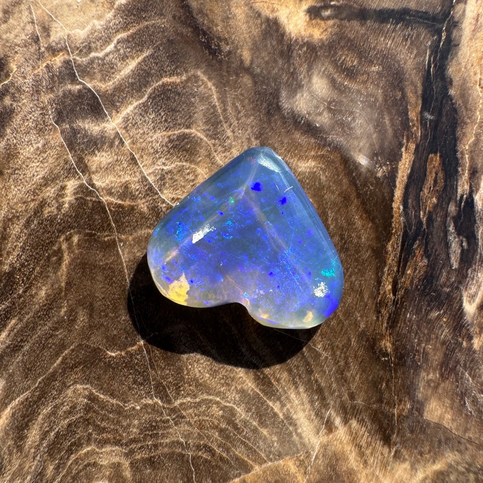 2.2ct Hand - cut Solid Lightning Ridge Semi Black Opal
