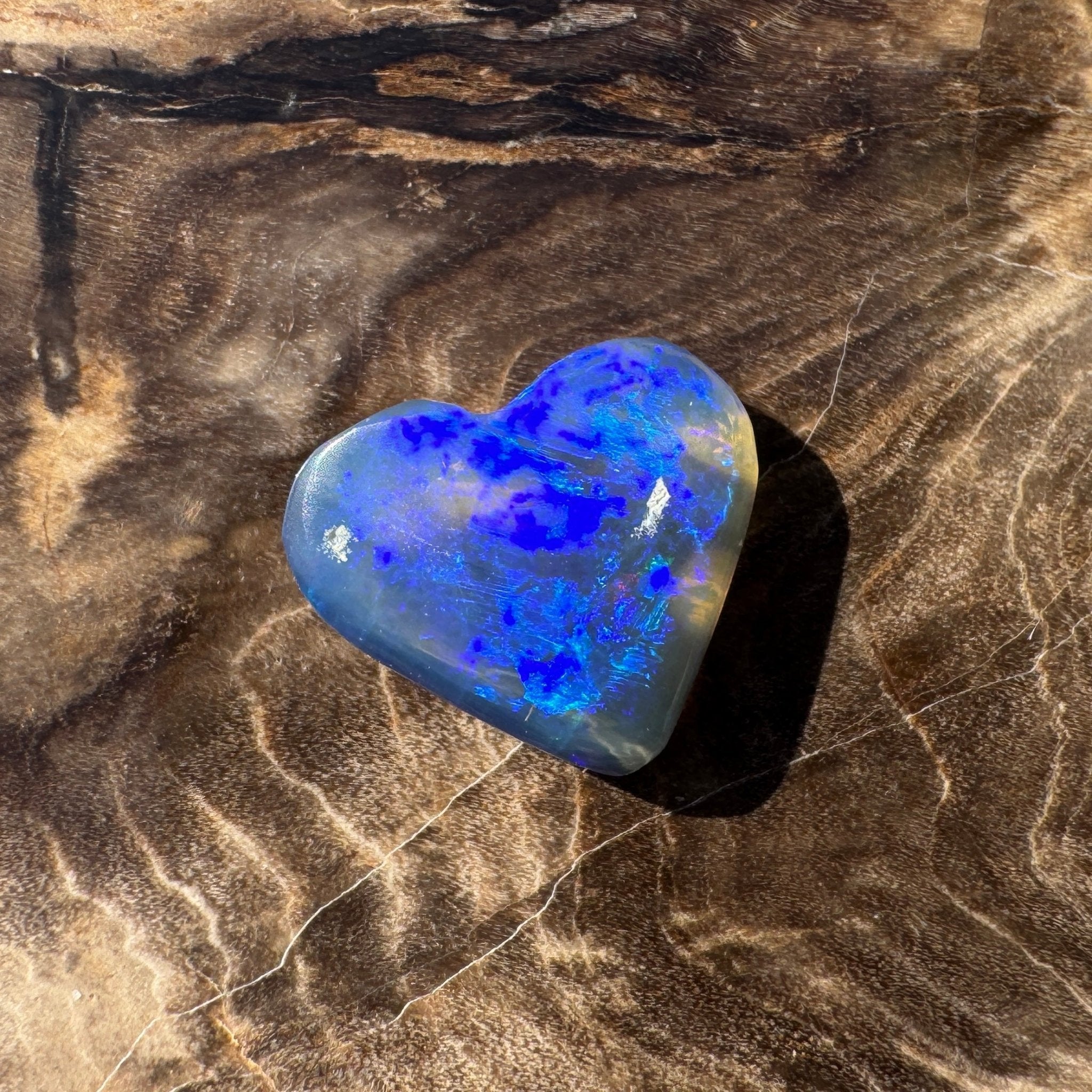 2.2ct Hand - cut Solid Lightning Ridge Semi Black Opal