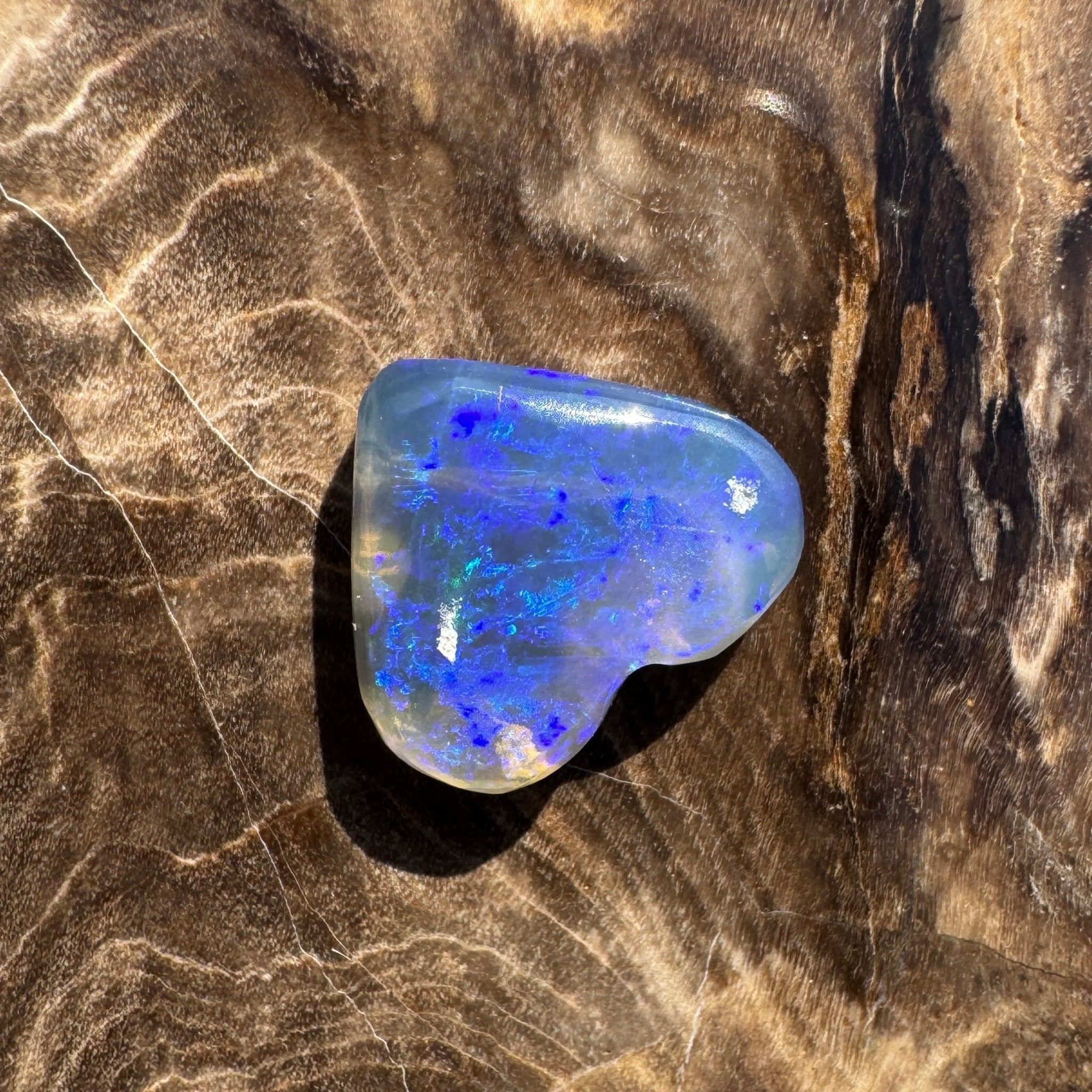 2.2ct Hand - cut Solid Lightning Ridge Semi Black Opal