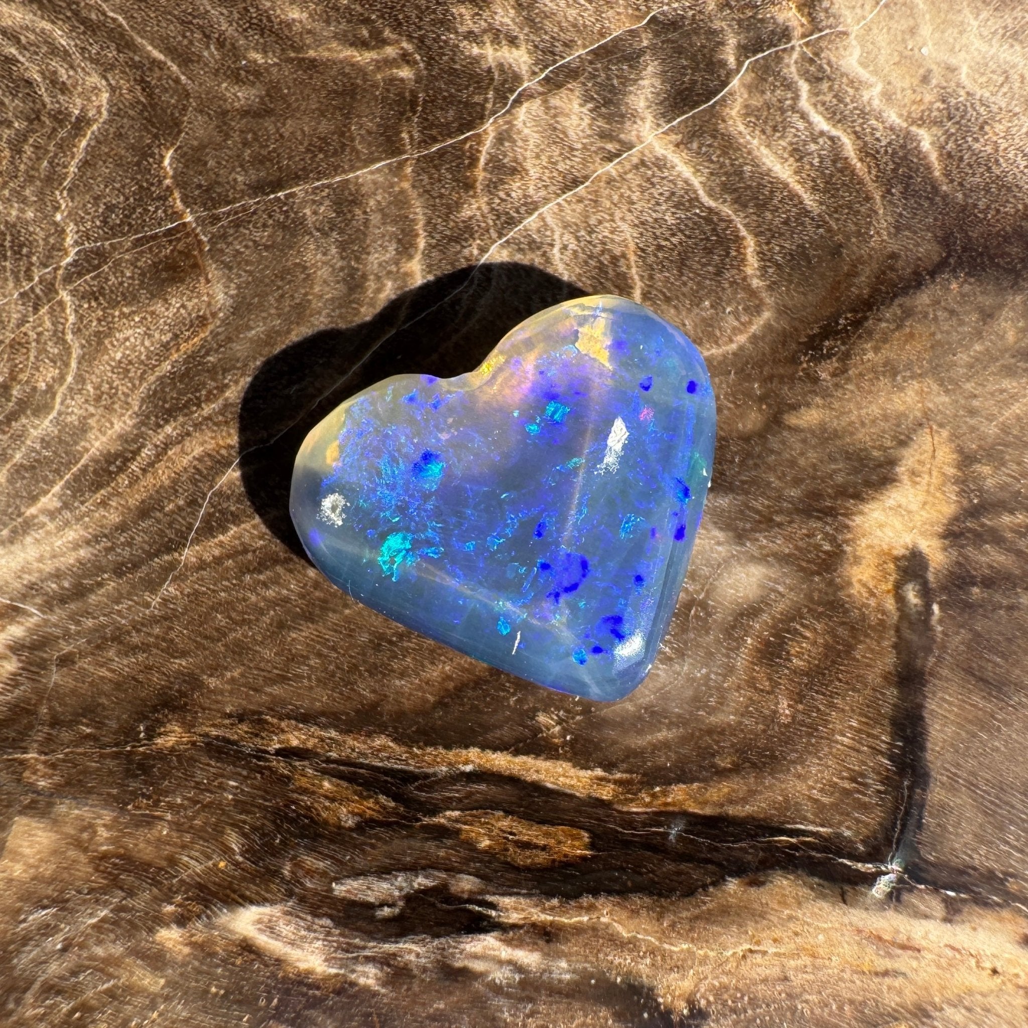 2.2ct Hand - cut Solid Lightning Ridge Semi Black Opal