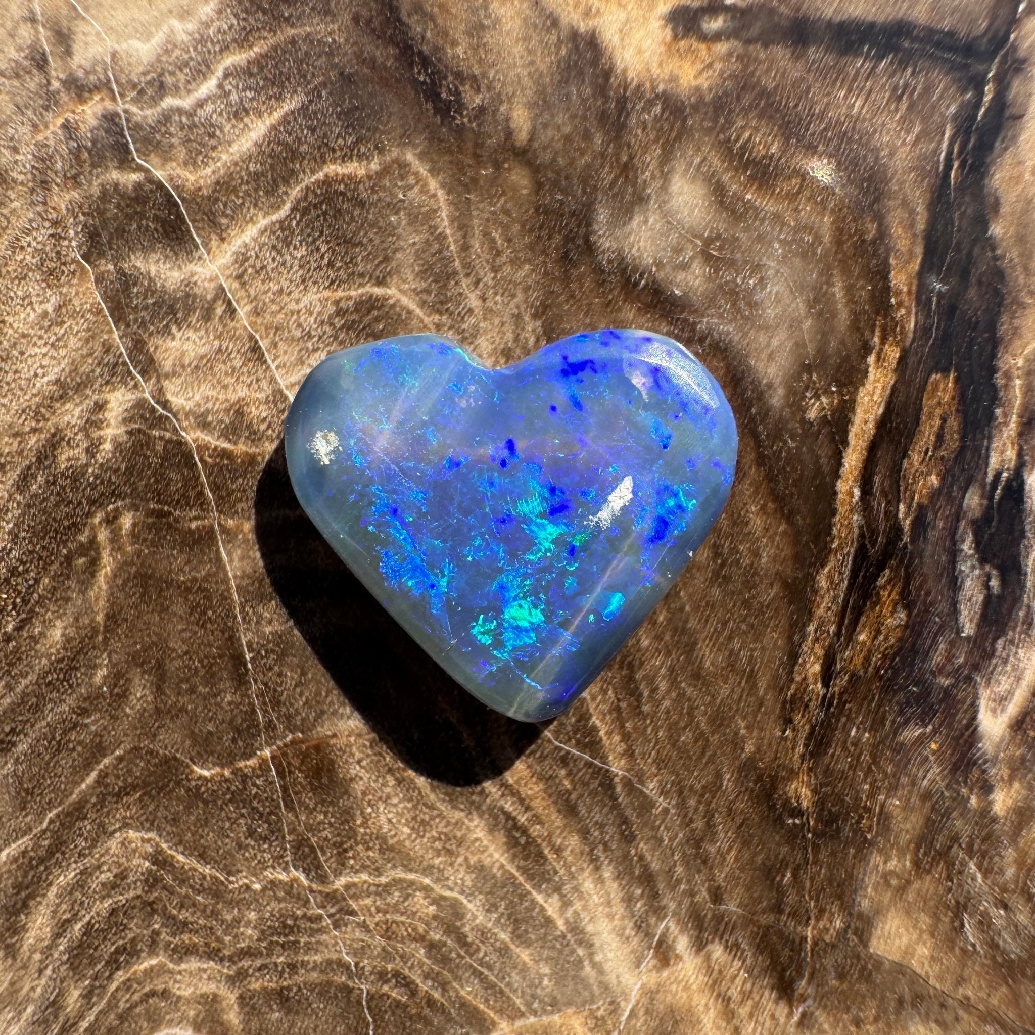 2.2ct Hand - cut Solid Lightning Ridge Semi Black Opal