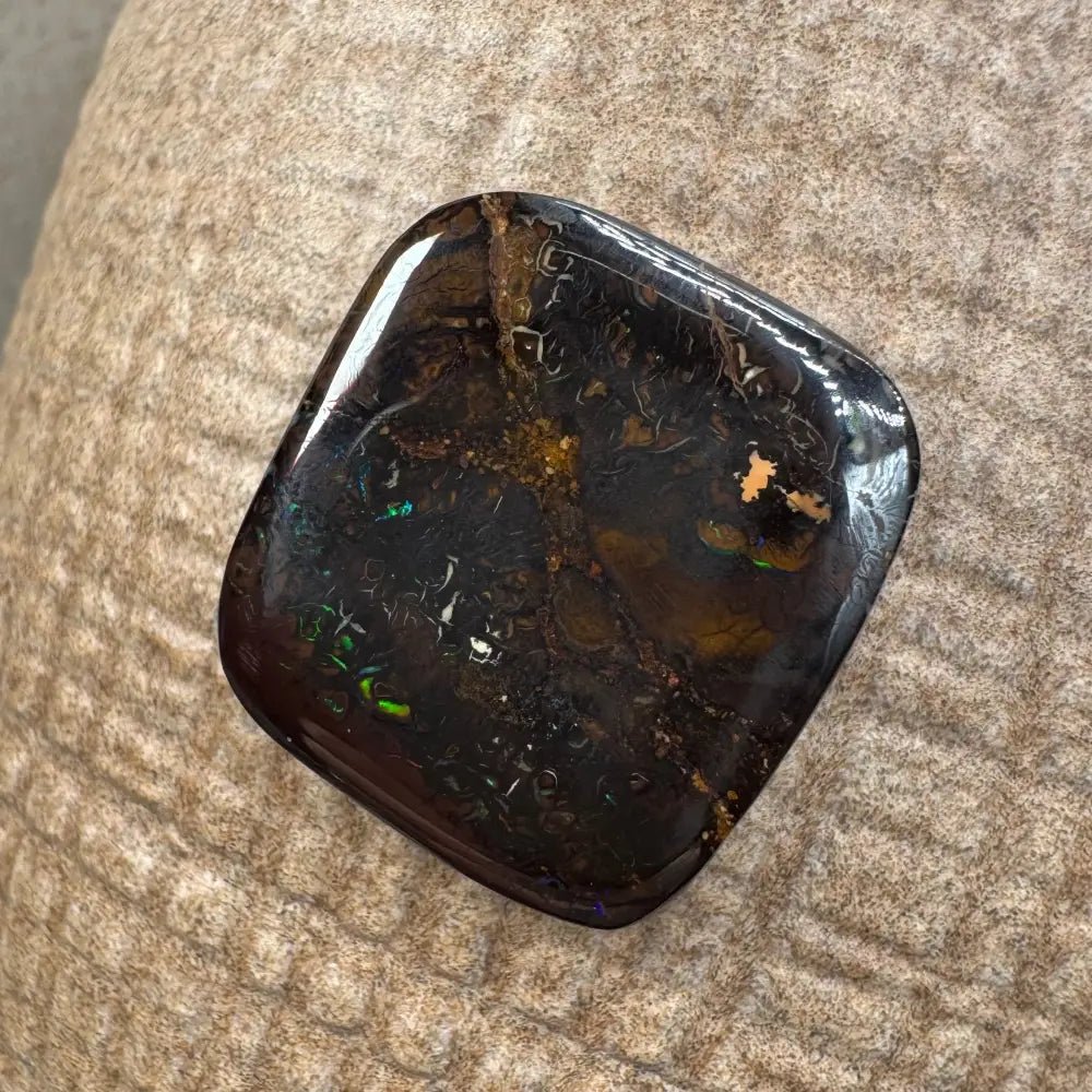 23.2ct Hand - cut Queensland Boulder Opal