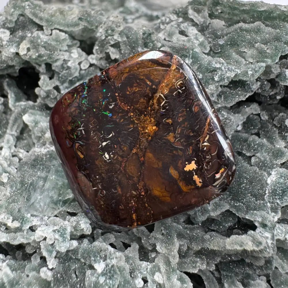 23.2ct Hand - cut Queensland Boulder Opal