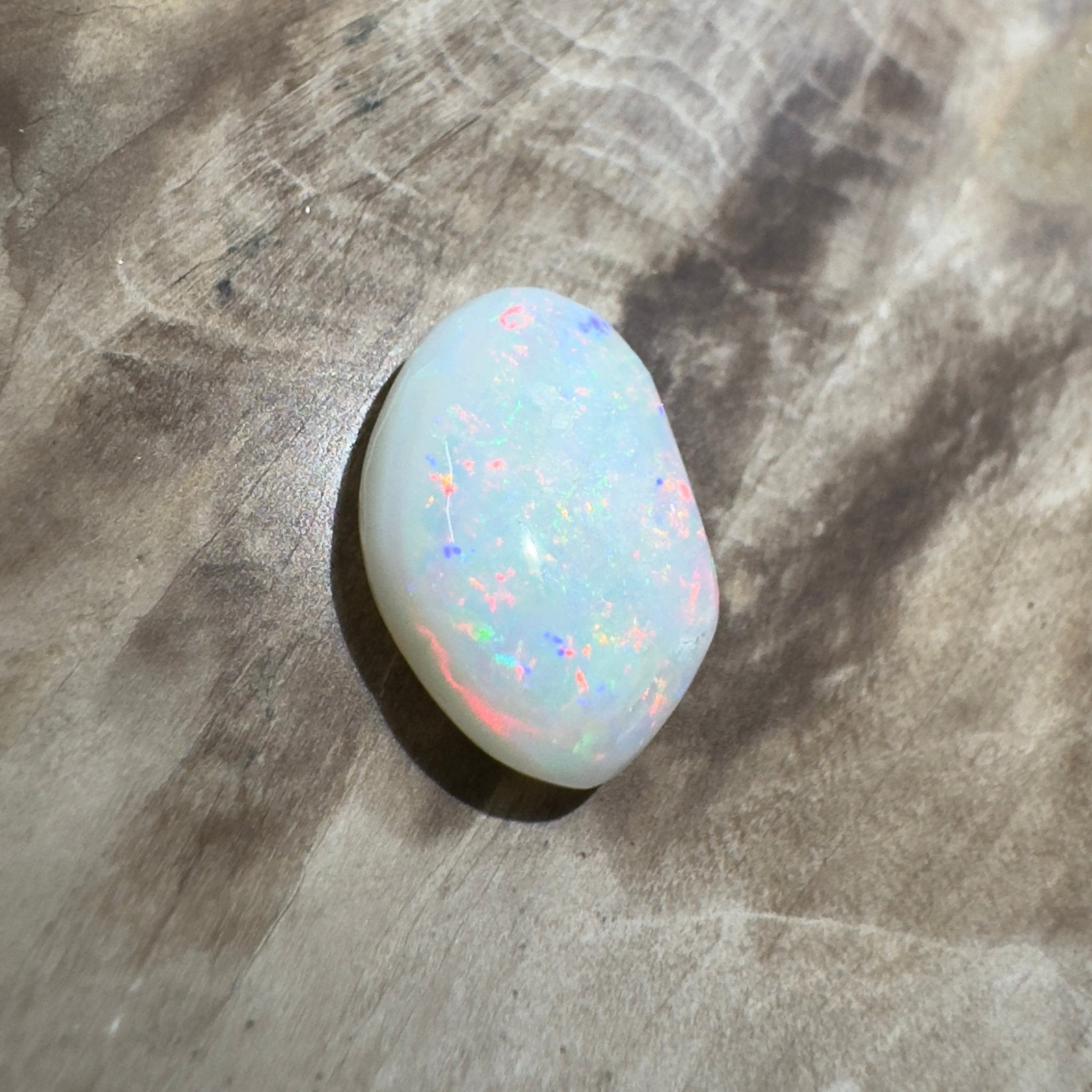 2.3ct Hand - Cut Solid Coober Pedy Opal
