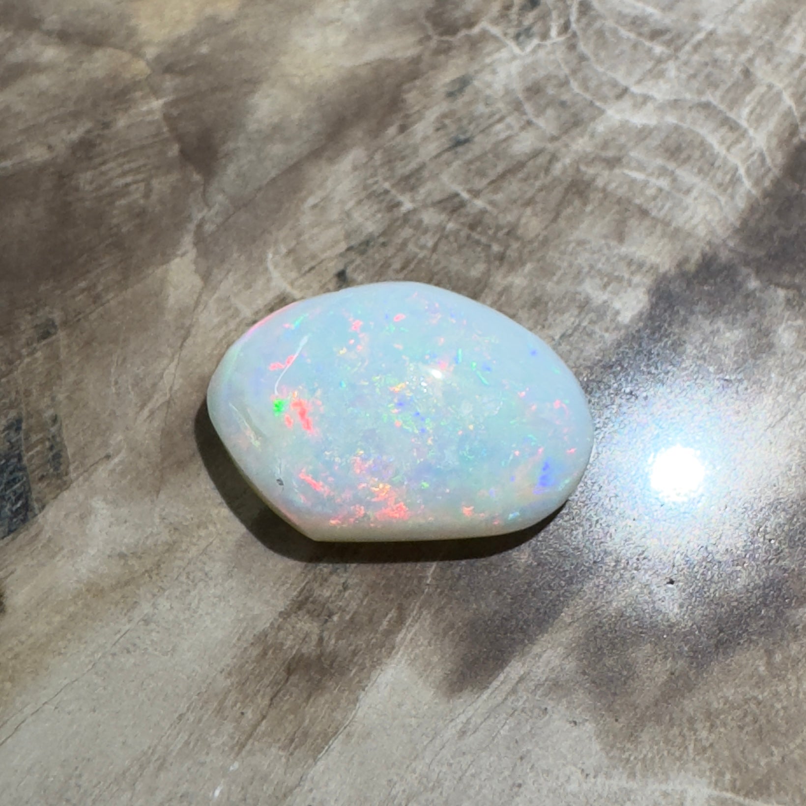2.3ct Hand - Cut Solid Coober Pedy Opal