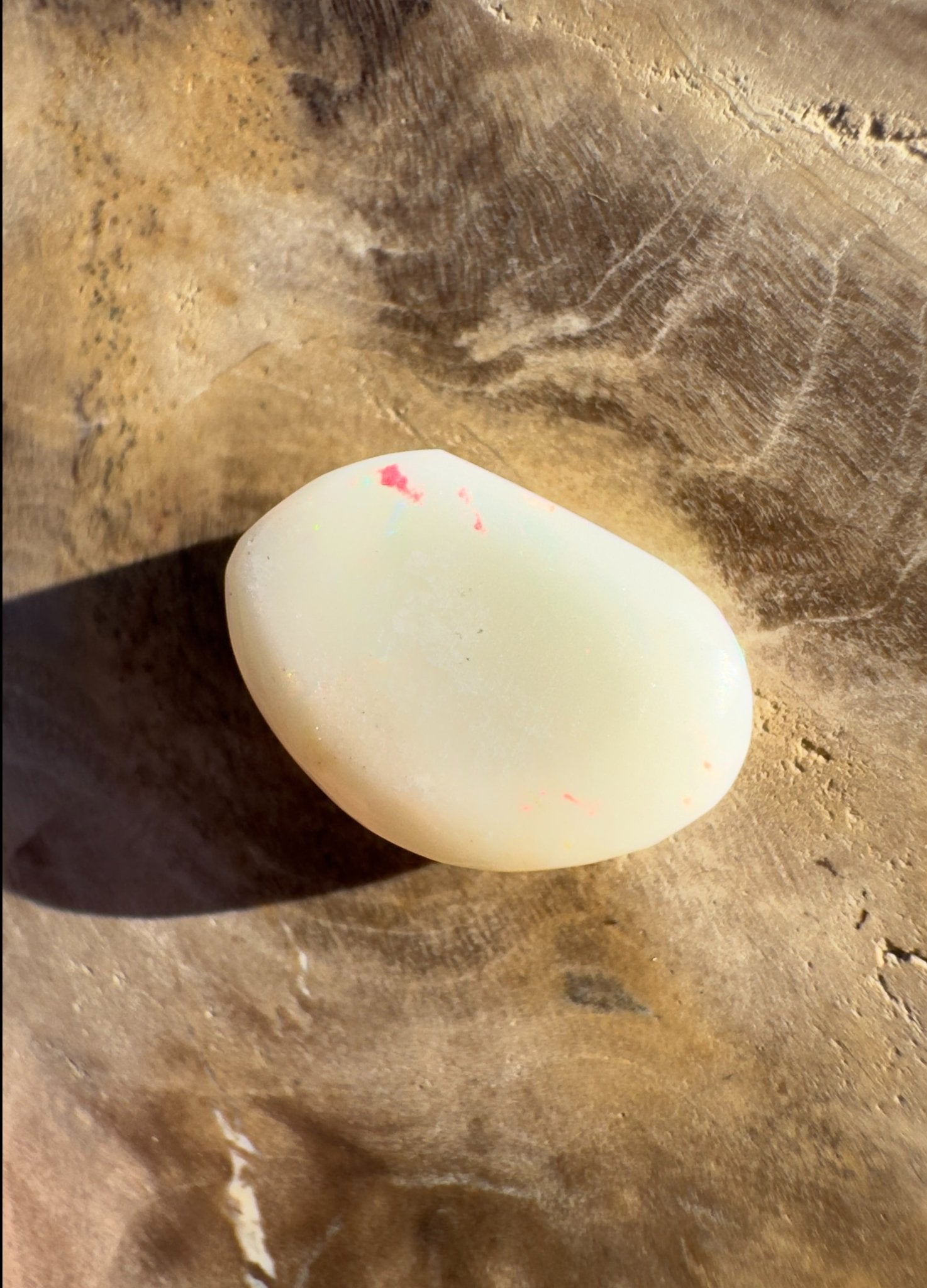 2.3ct Hand - Cut Solid Coober Pedy Opal