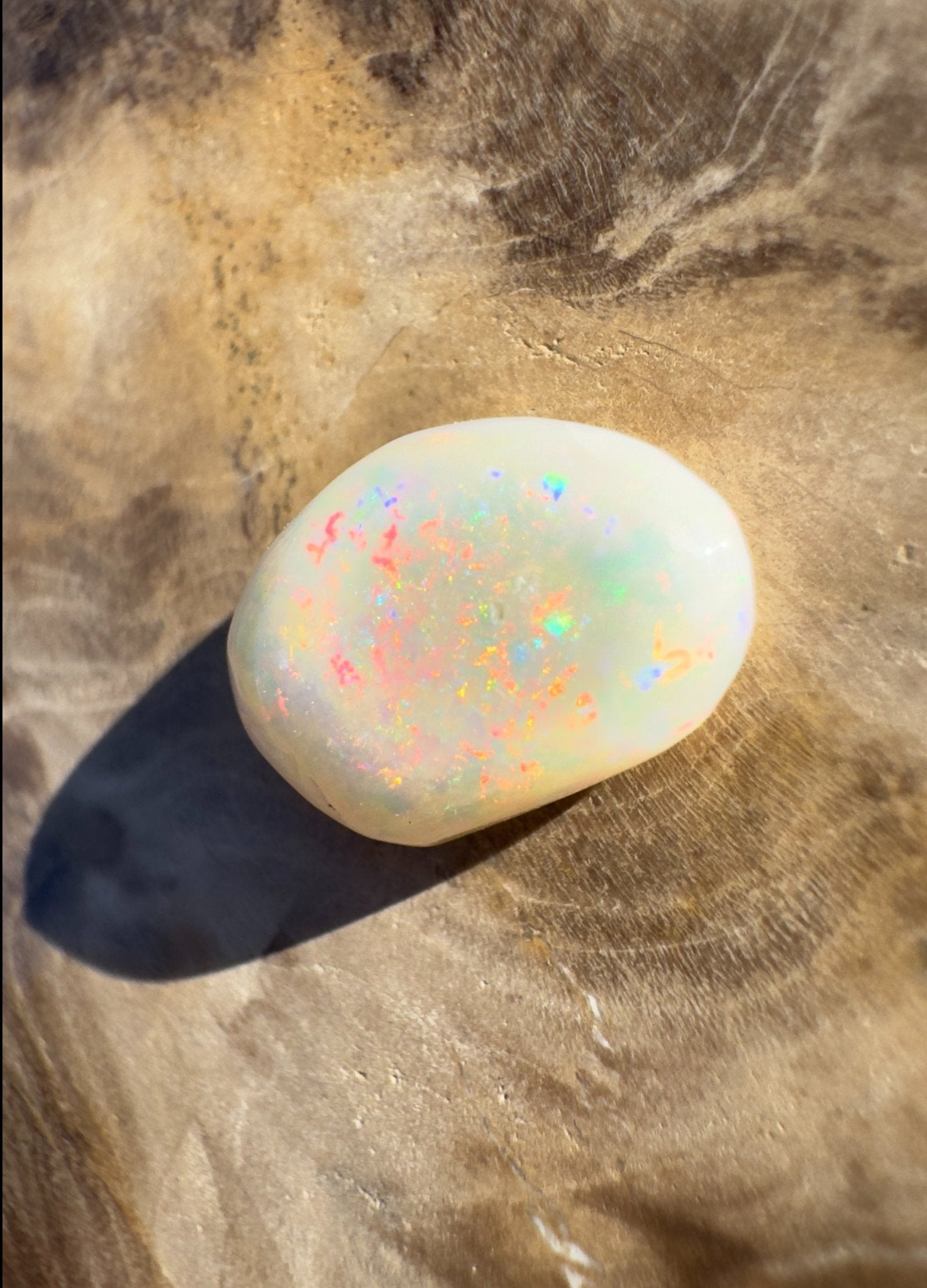 2.3ct Hand - Cut Solid Coober Pedy Opal