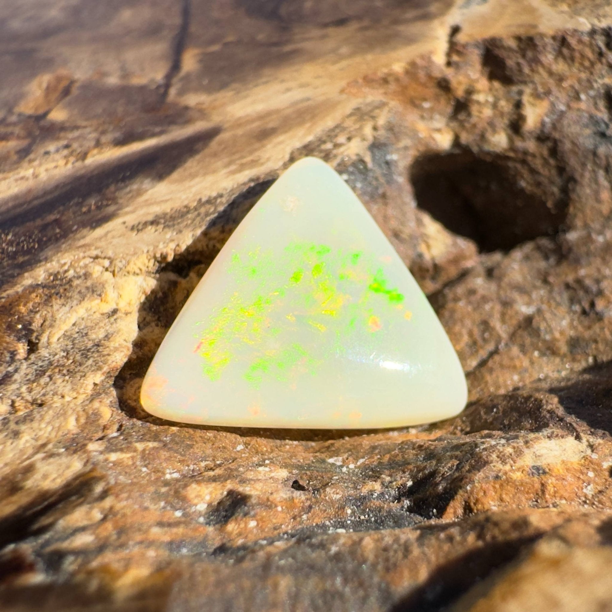 2.4ct Hand - cut Solid Australian Lightning Ridge Opal