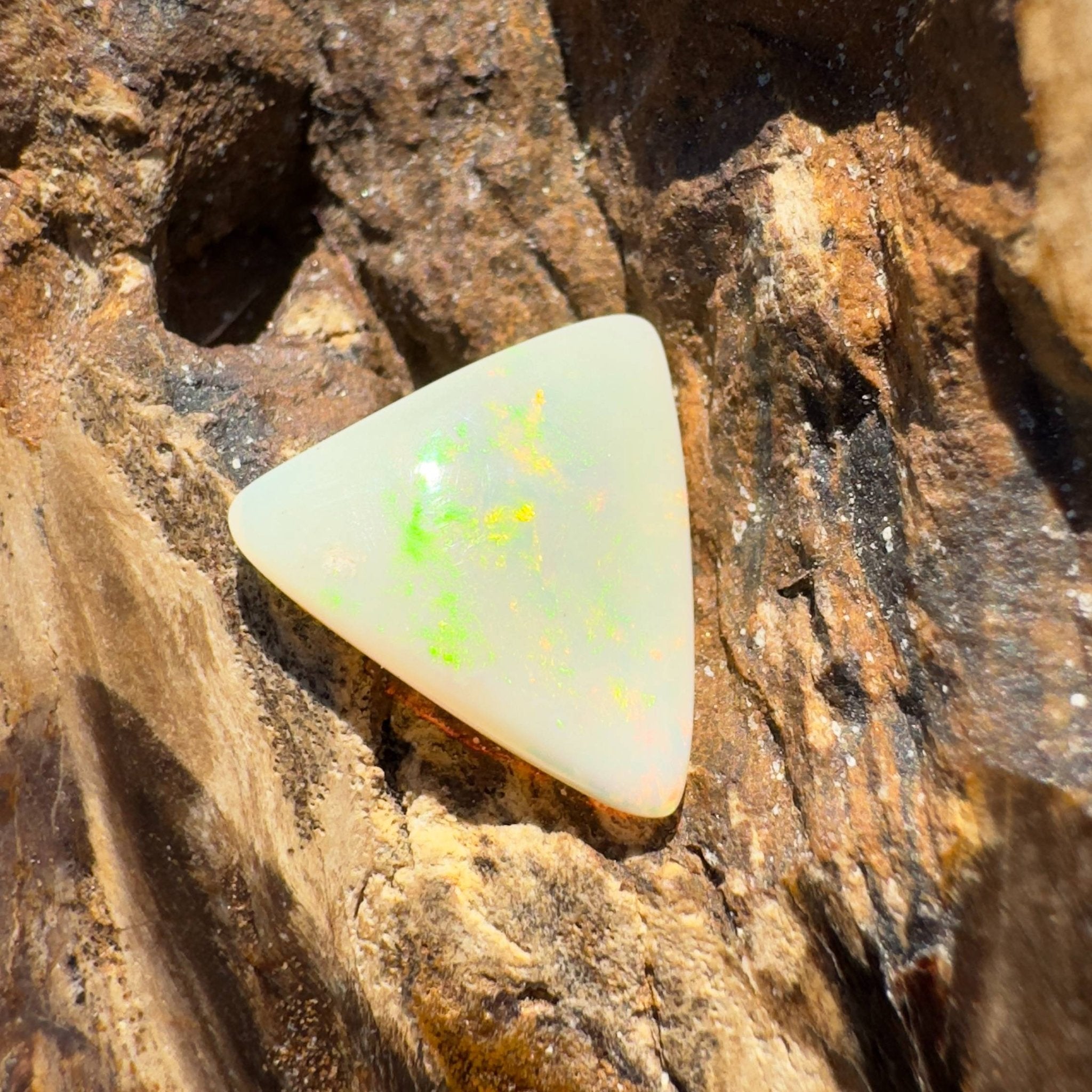2.4ct Hand - cut Solid Australian Lightning Ridge Opal