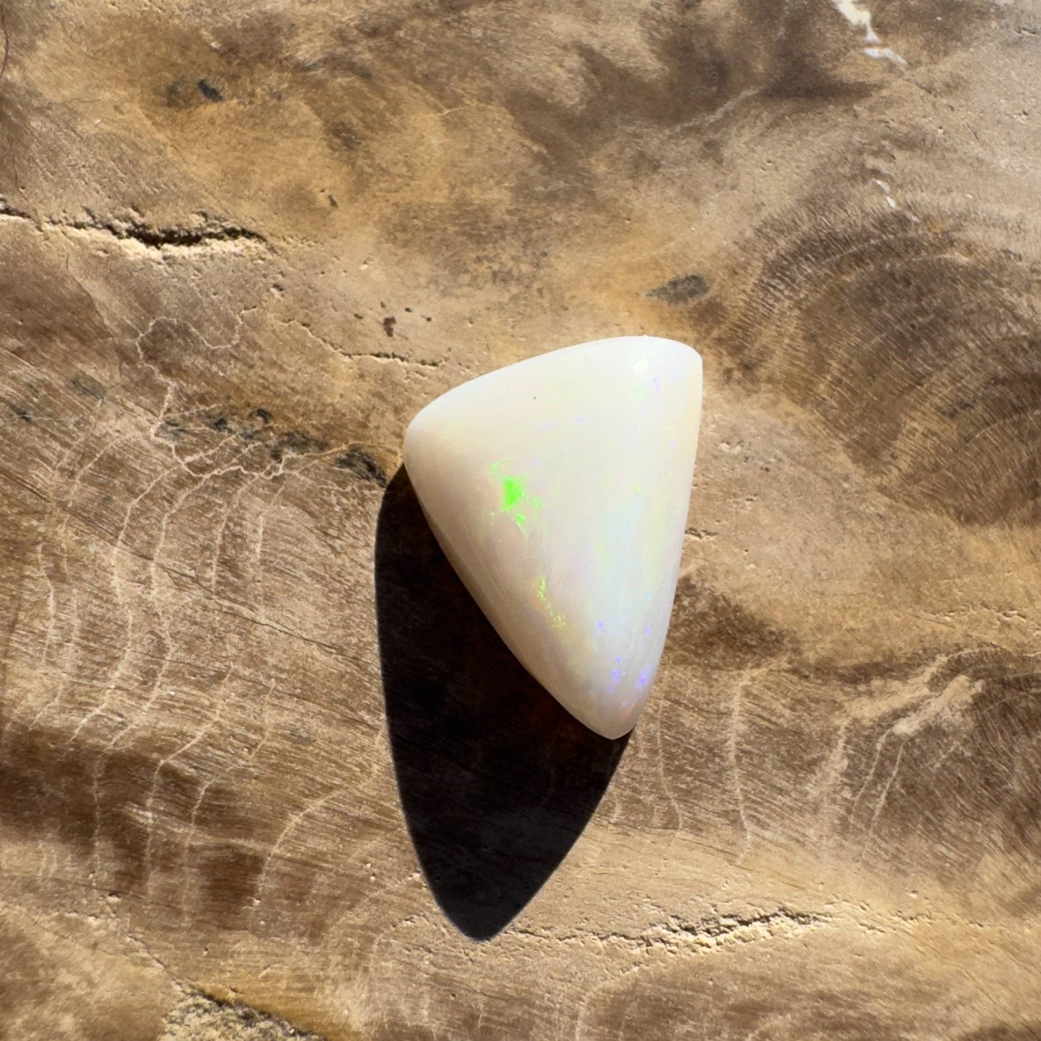 2.4ct Hand - cut Solid Coober Pedy Opal