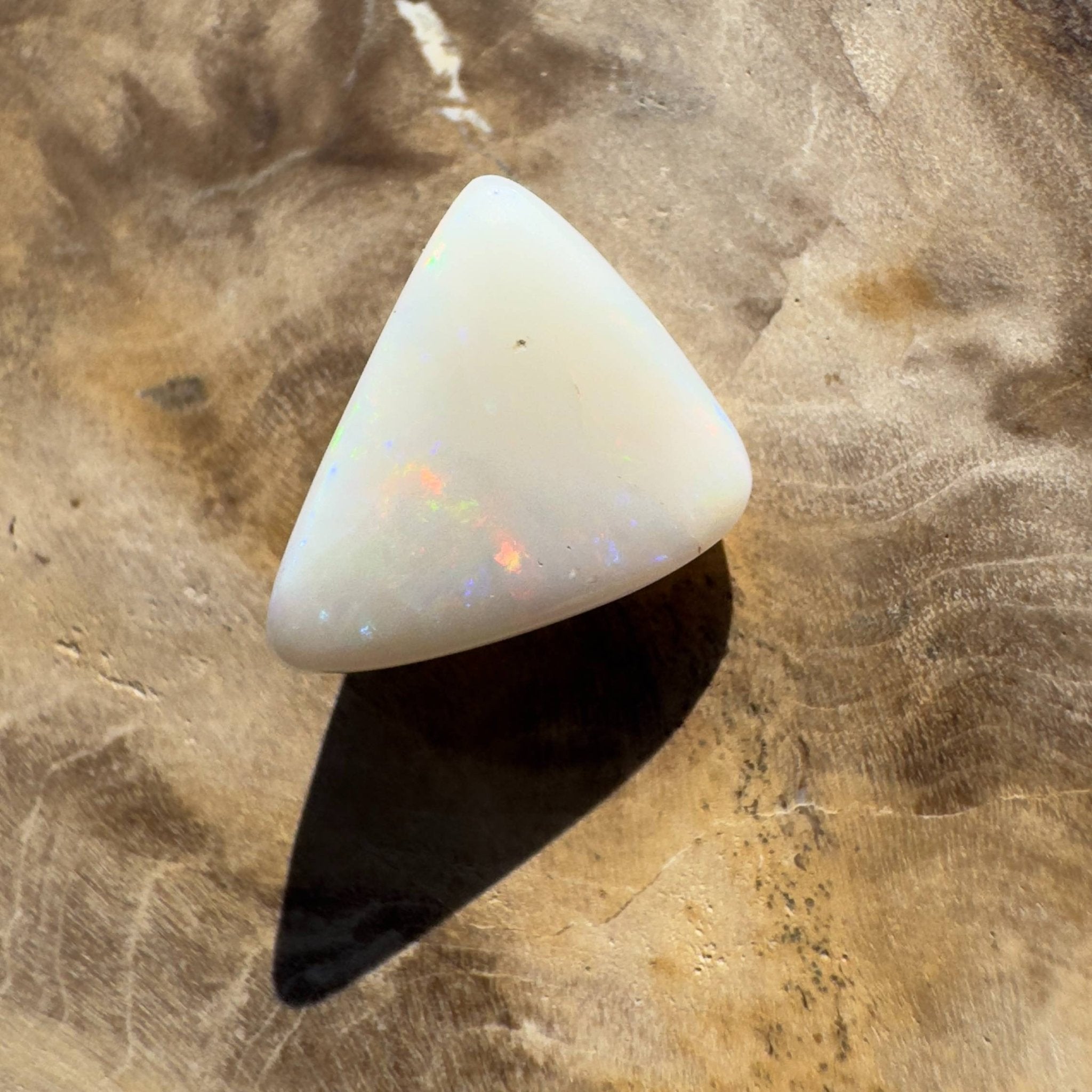 2.4ct Hand - cut Solid Coober Pedy Opal