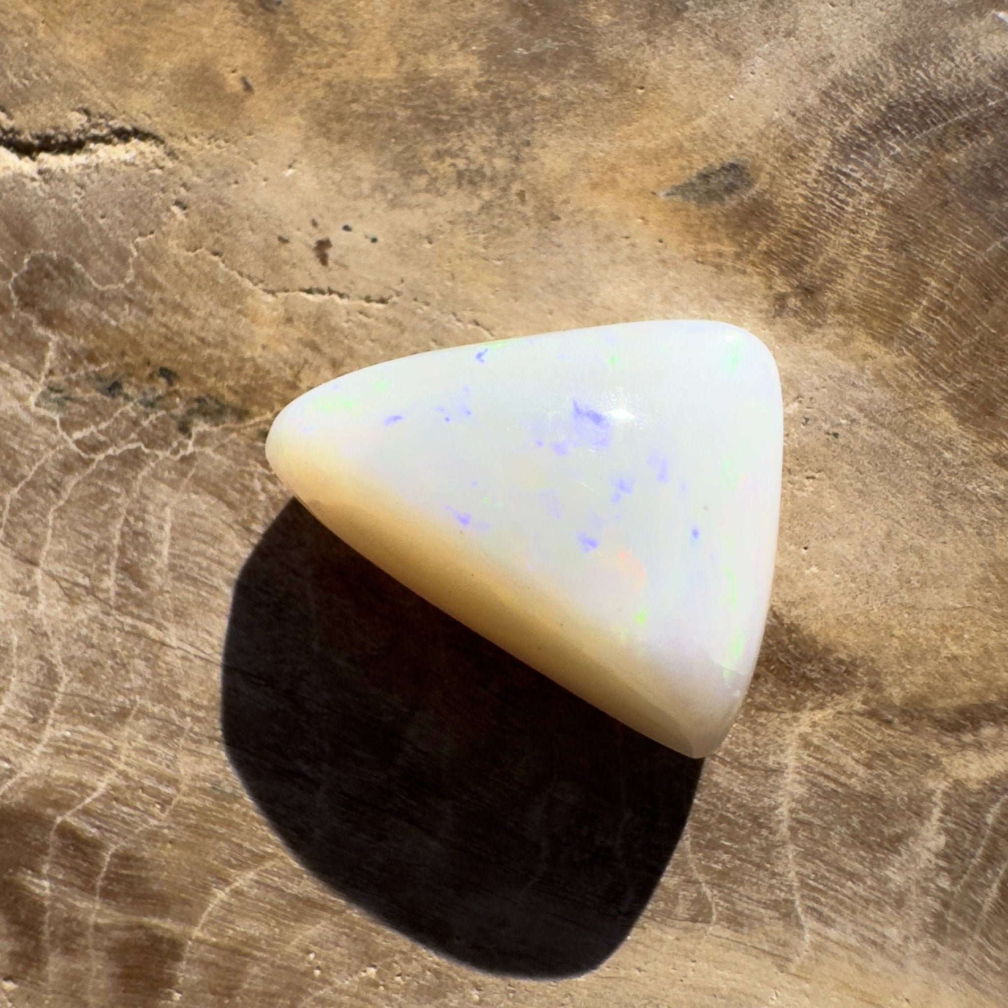 2.4ct Hand - cut Solid Coober Pedy Opal