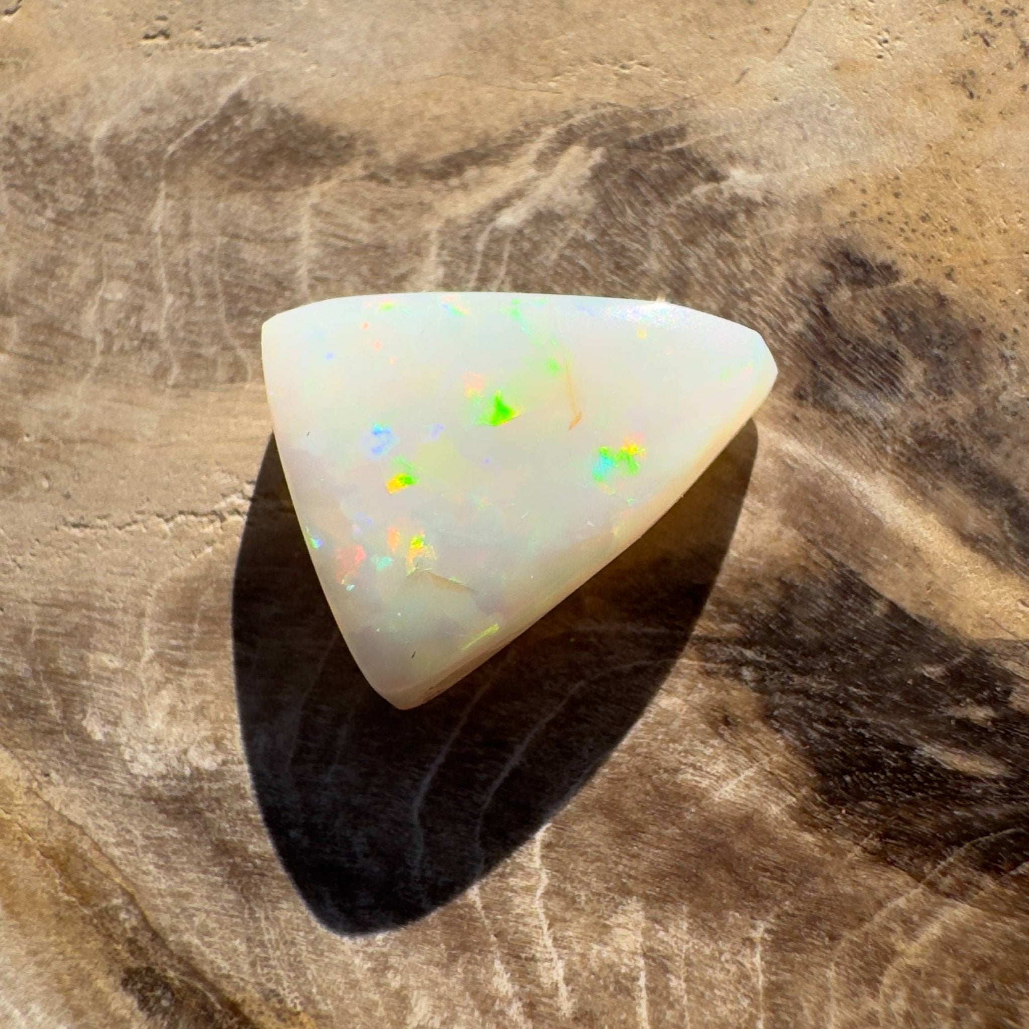 2.4ct Hand - cut Solid Coober Pedy Opal