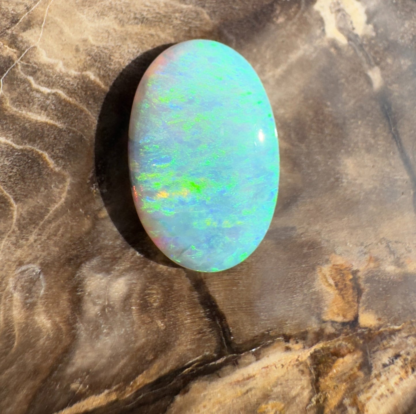 2.5ct Hand - Cut Solid Lightning Ridge Crystal Opal