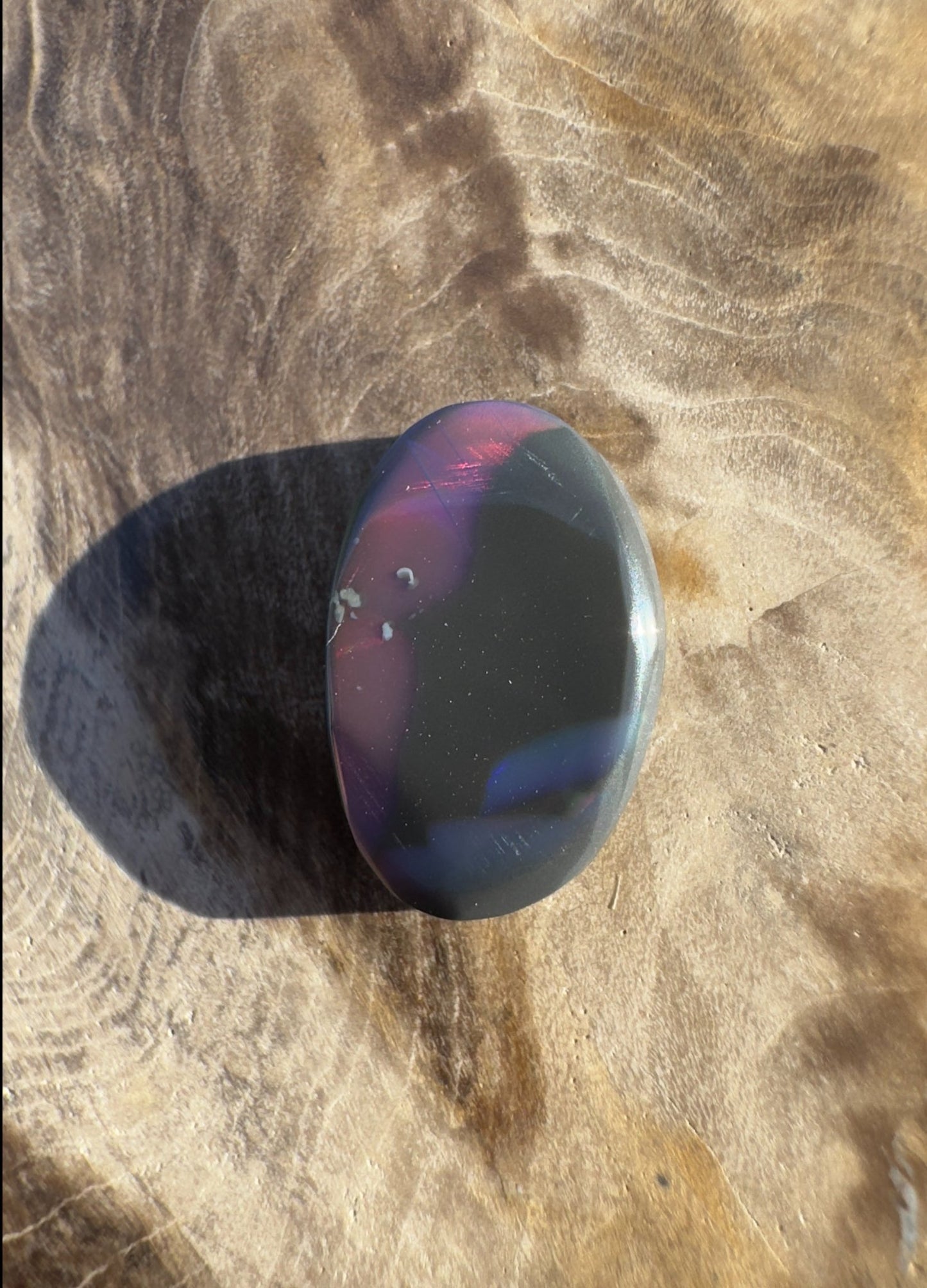 2.6ct Hand - cut Solid Lightning Ridge Black Opal