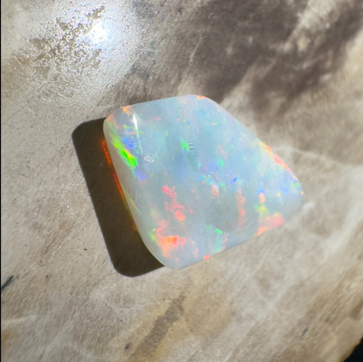 2.6ct Hand - Cut Solid Lightning Ridge Opal
