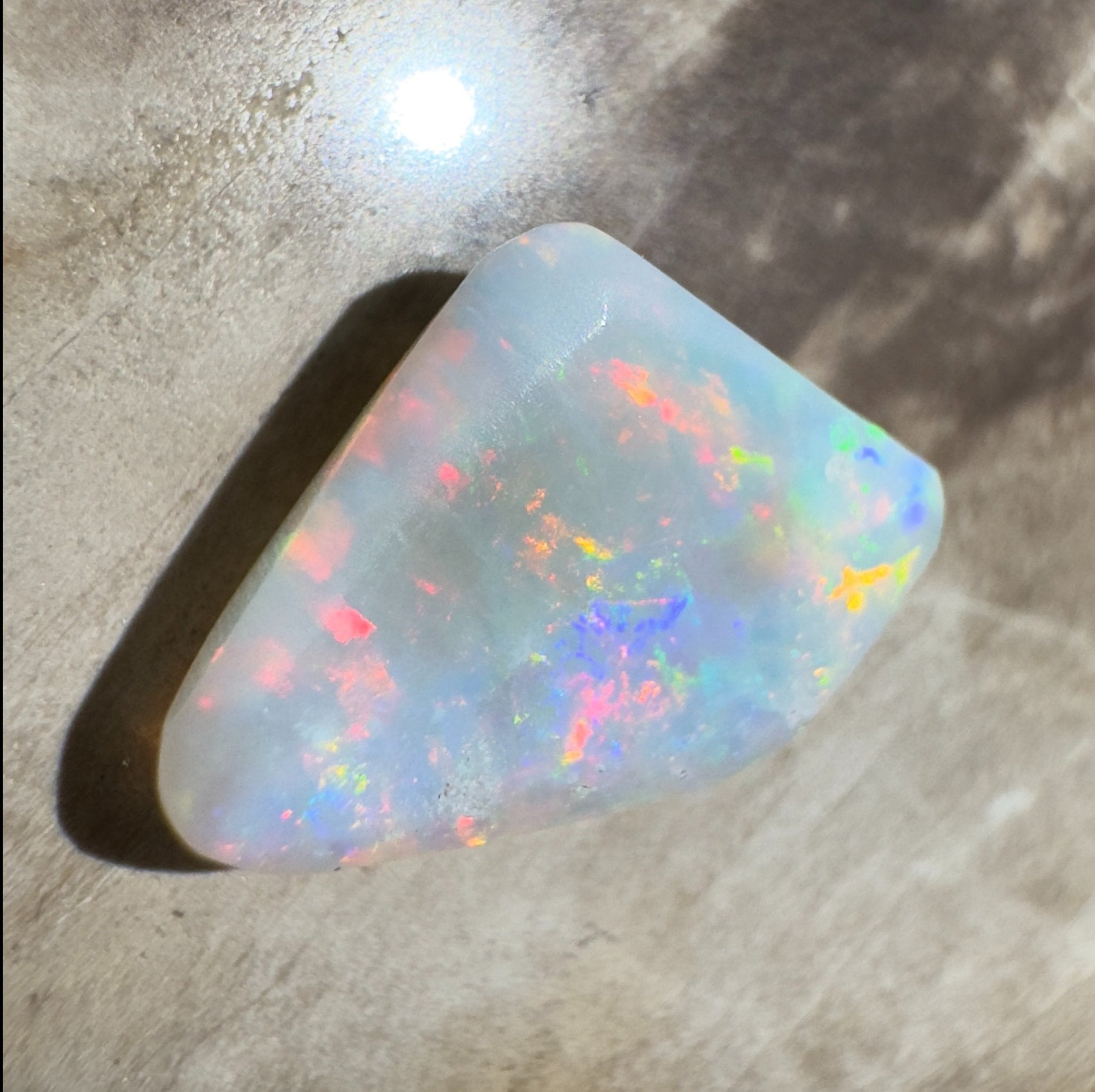 2.6ct Hand - Cut Solid Lightning Ridge Opal