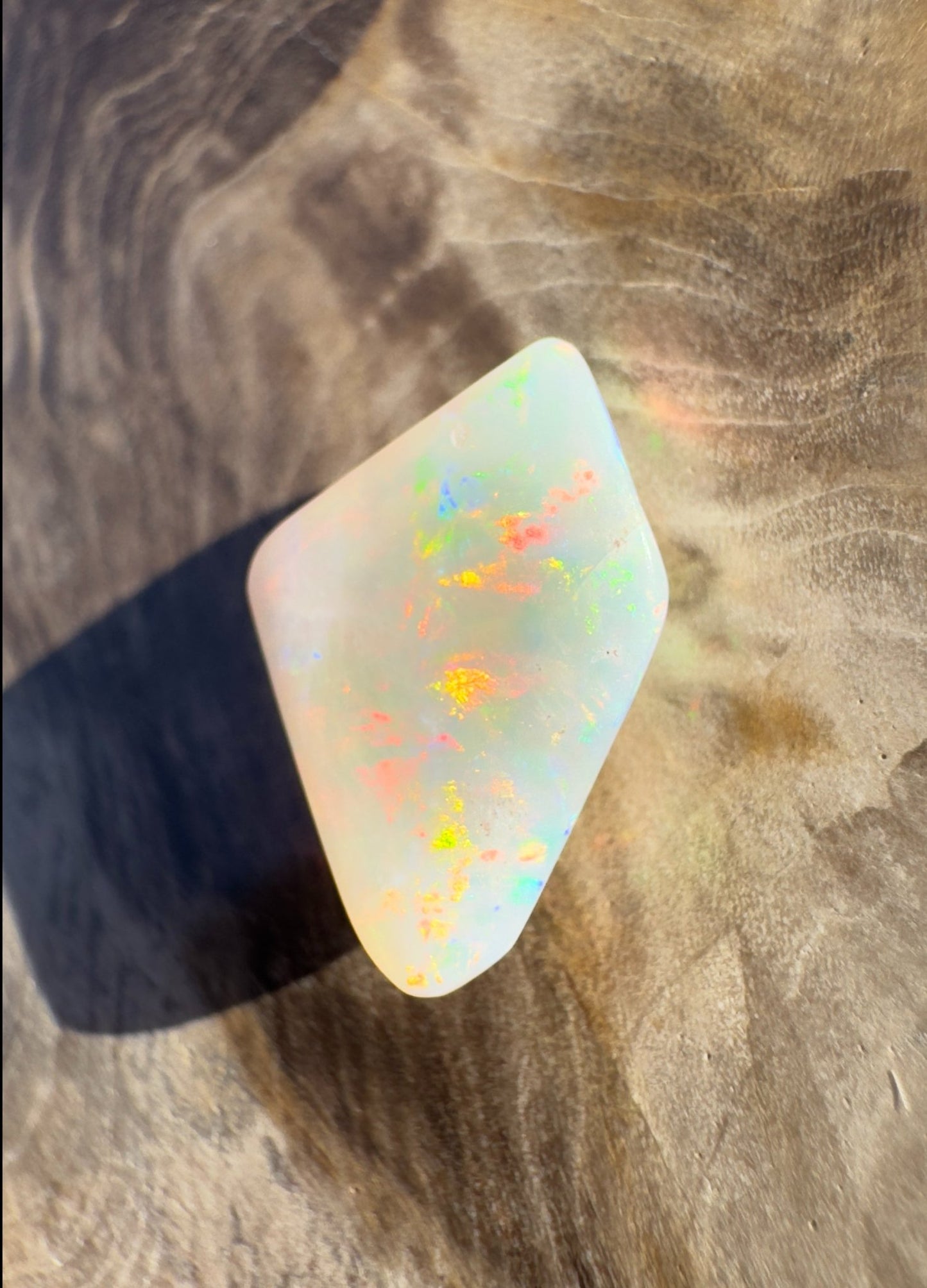 2.6ct Hand - Cut Solid Lightning Ridge Opal