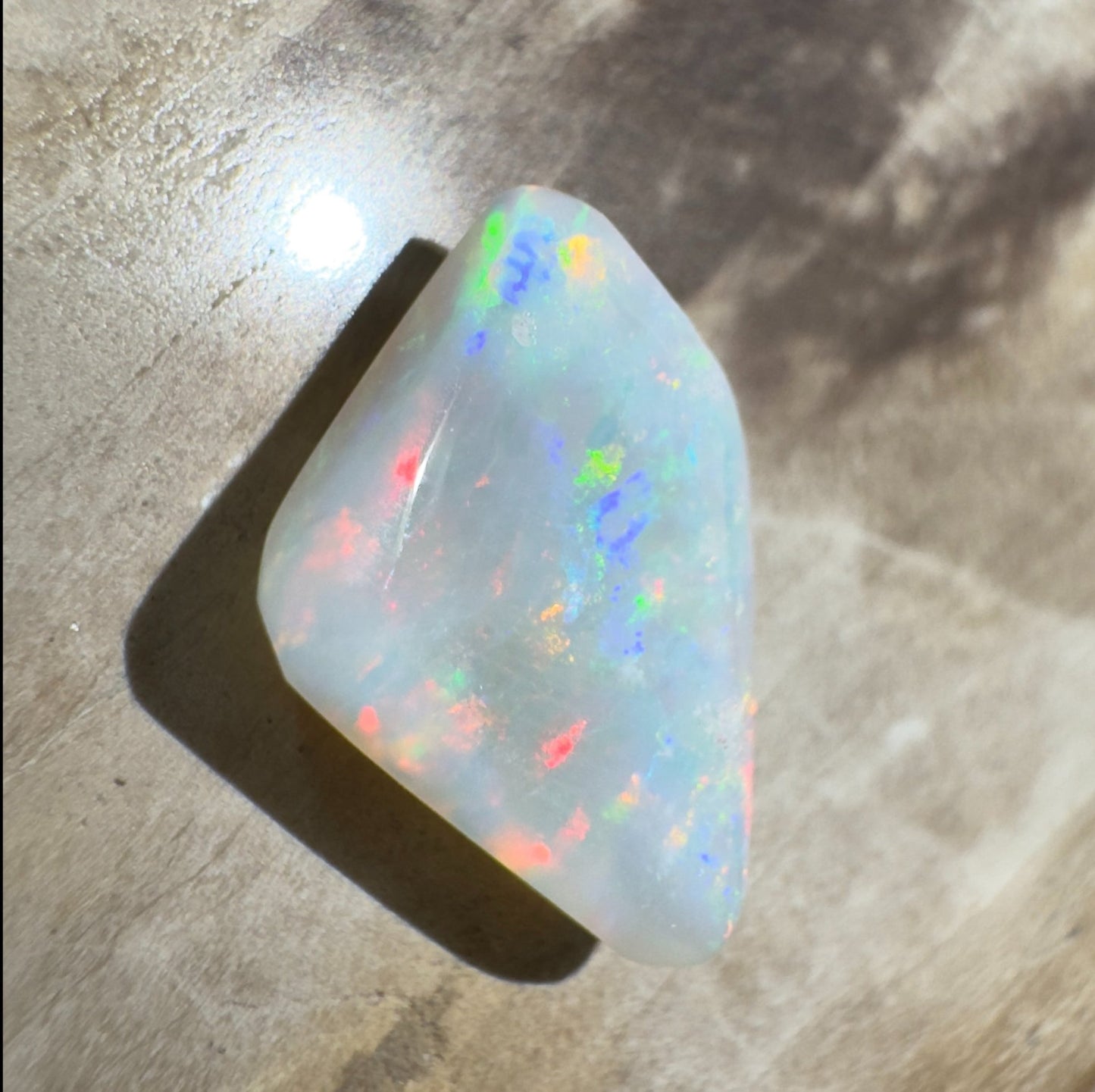 2.6ct Hand - Cut Solid Lightning Ridge Opal