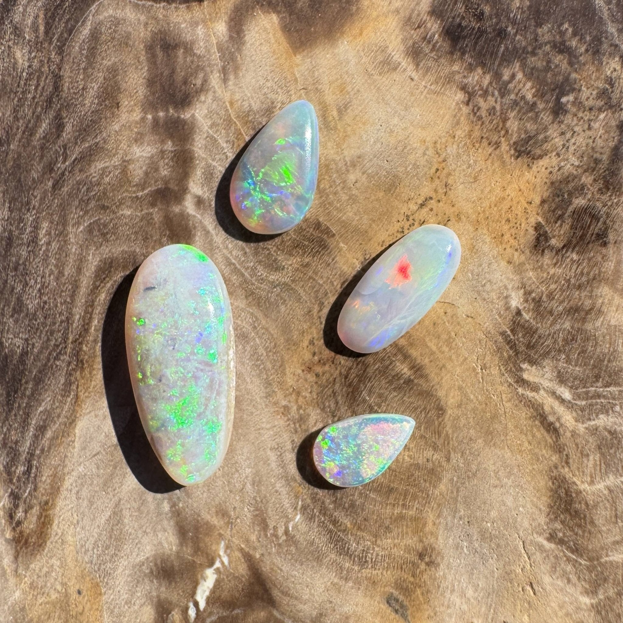 2.7ct Coober Pedy Opal Parcel
