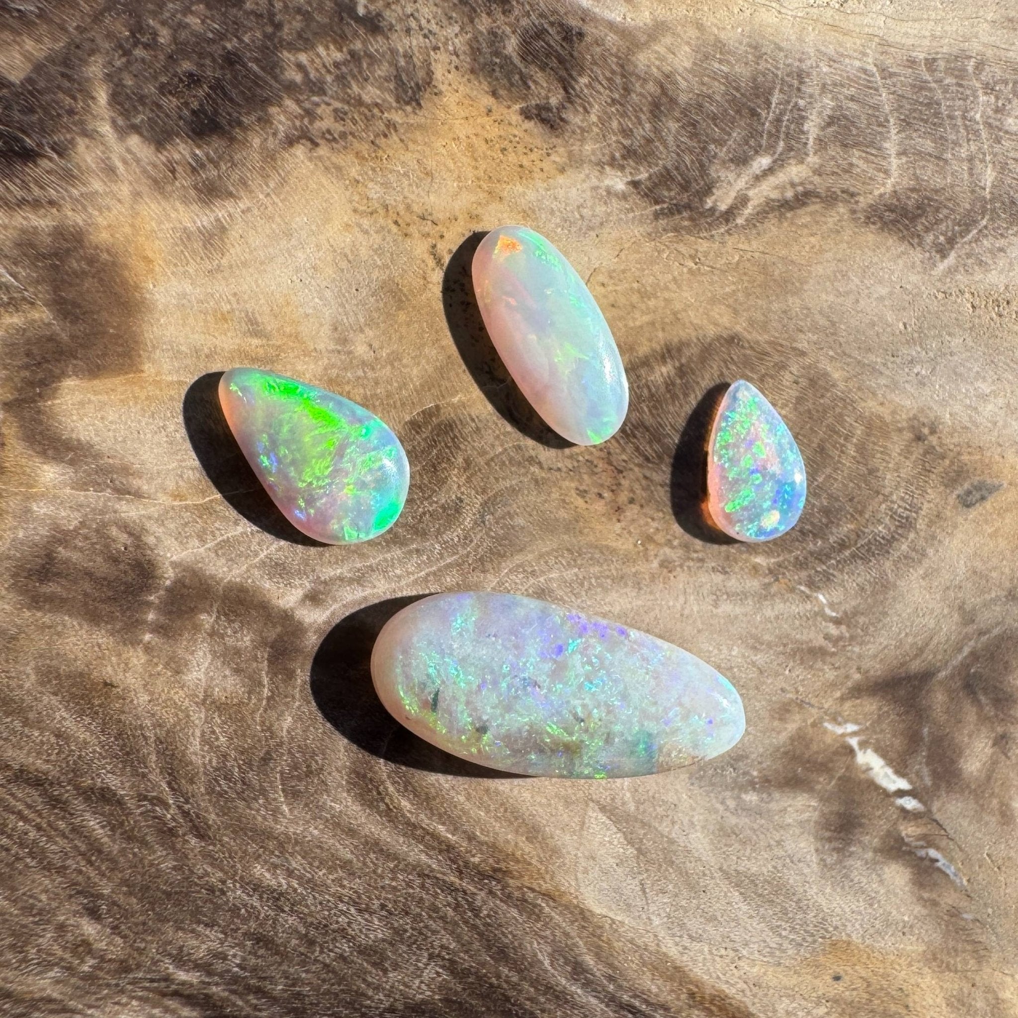 2.7ct Coober Pedy Opal Parcel